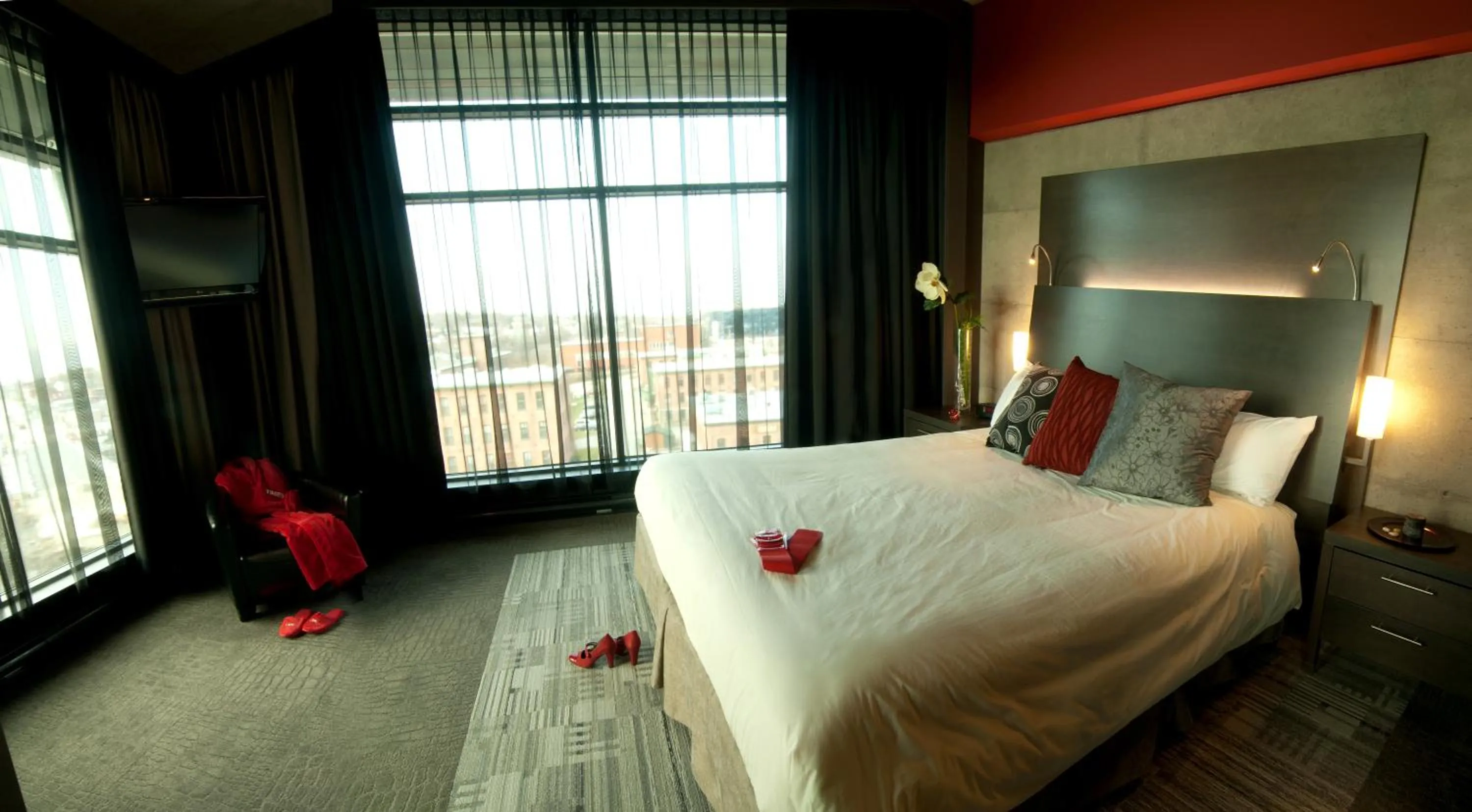 Bed in Grand Hotel Times Sherbrooke