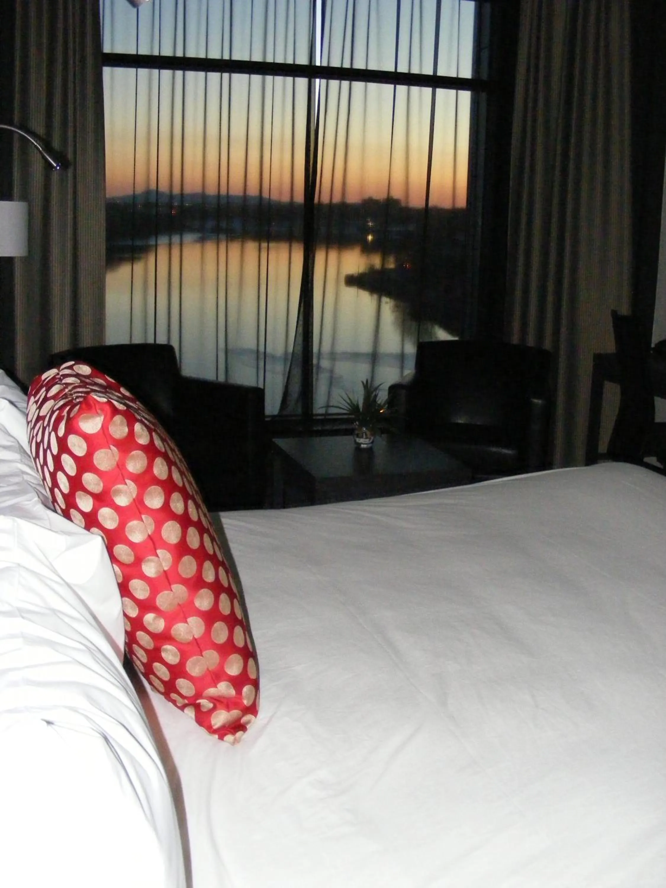 Bed in Grand Hotel Times Sherbrooke