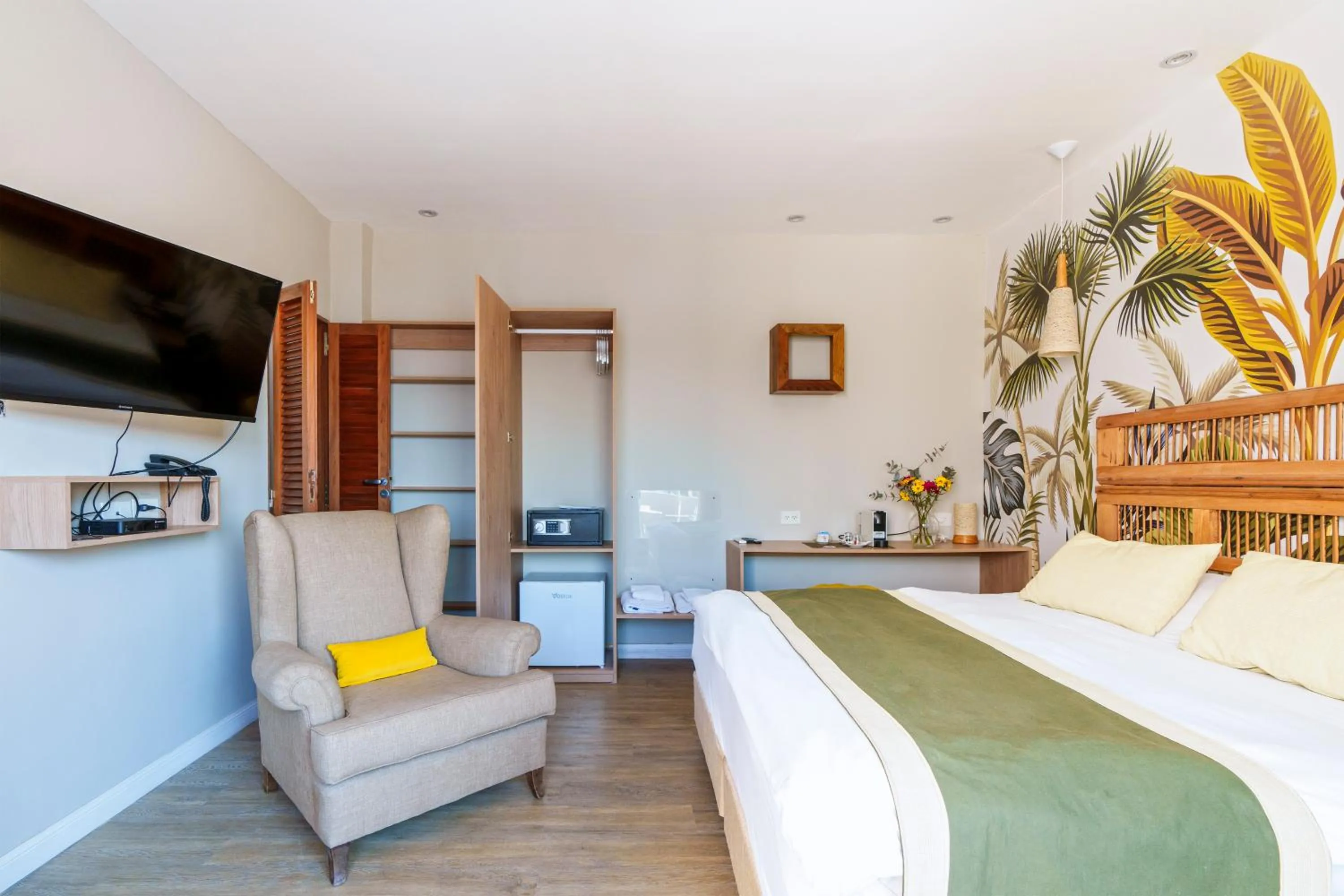 Photo of the whole room, Bed in Rendez Vous Hotel Buenos Aires