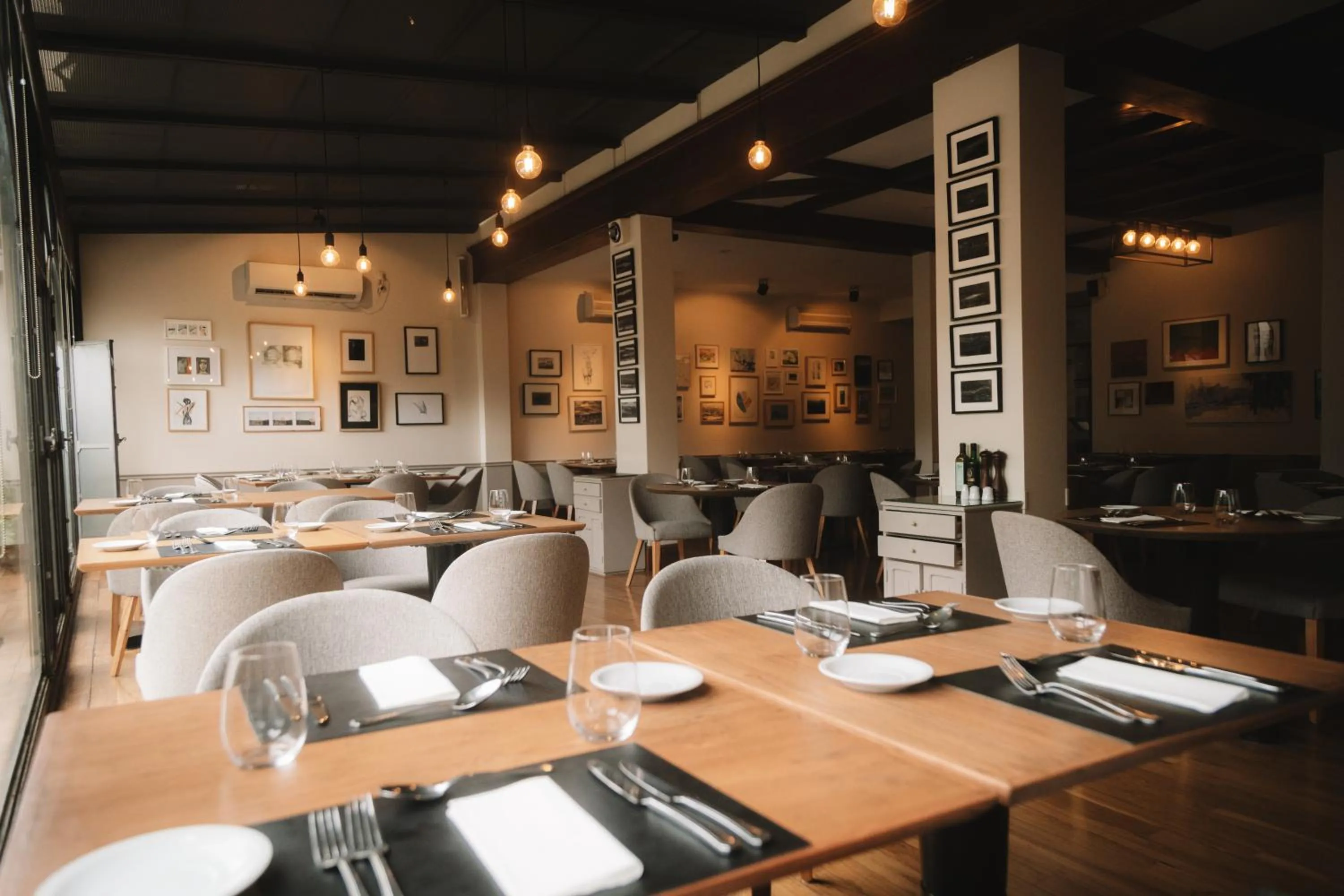 Restaurant/places to eat in Hotel Almería