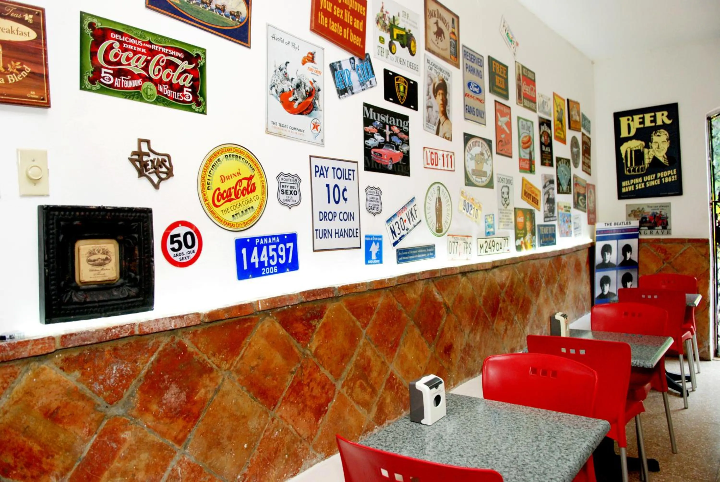 Lounge or bar in Hotel Maison Gautreaux