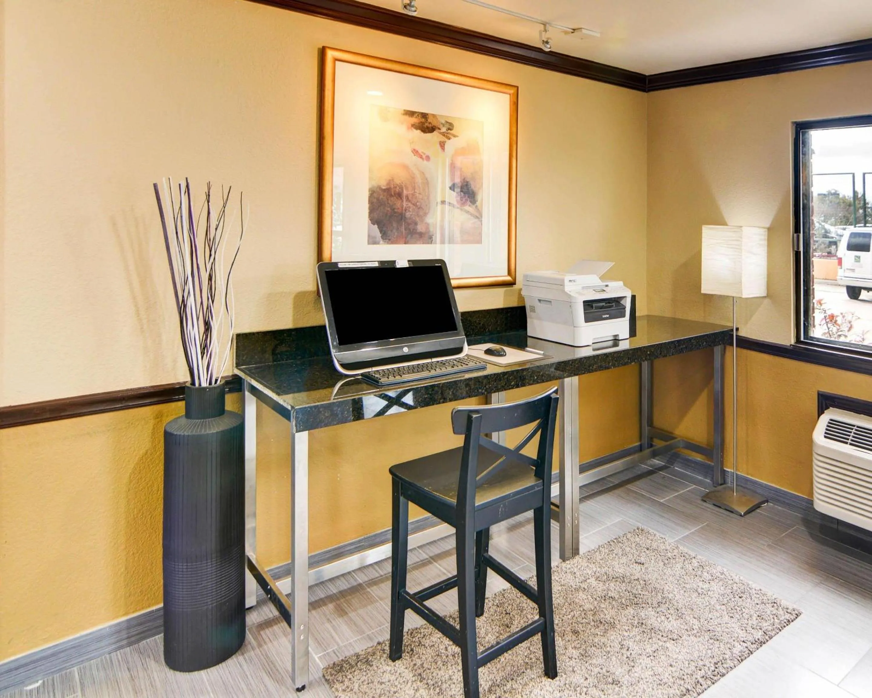 Business facilities in Quality Inn DFW Airport North - Irving