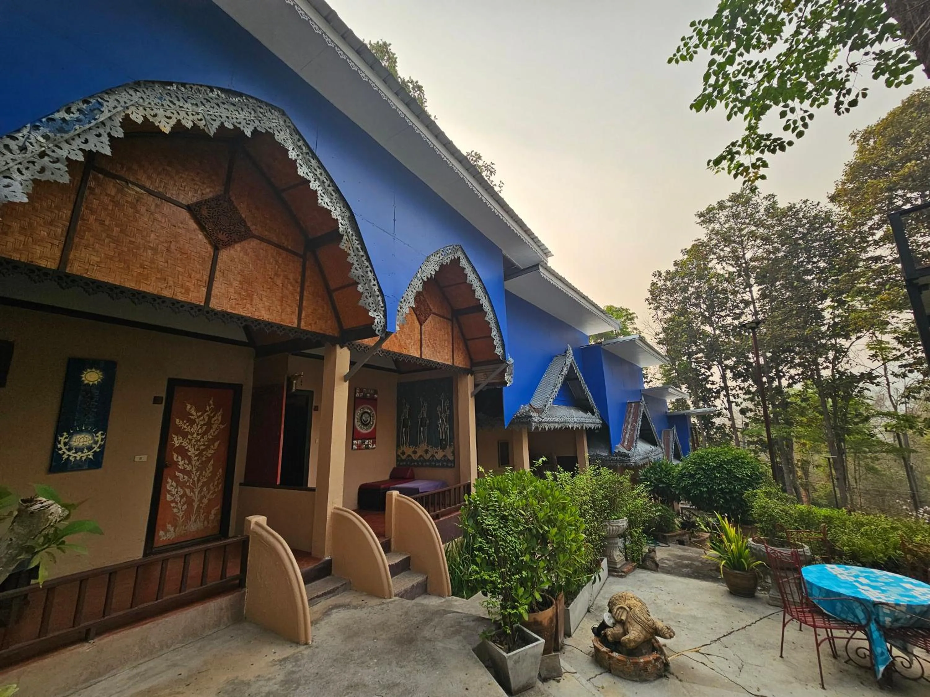 Property building in Phu Jaya Floresta Resort by ALPHATEL PARTNER