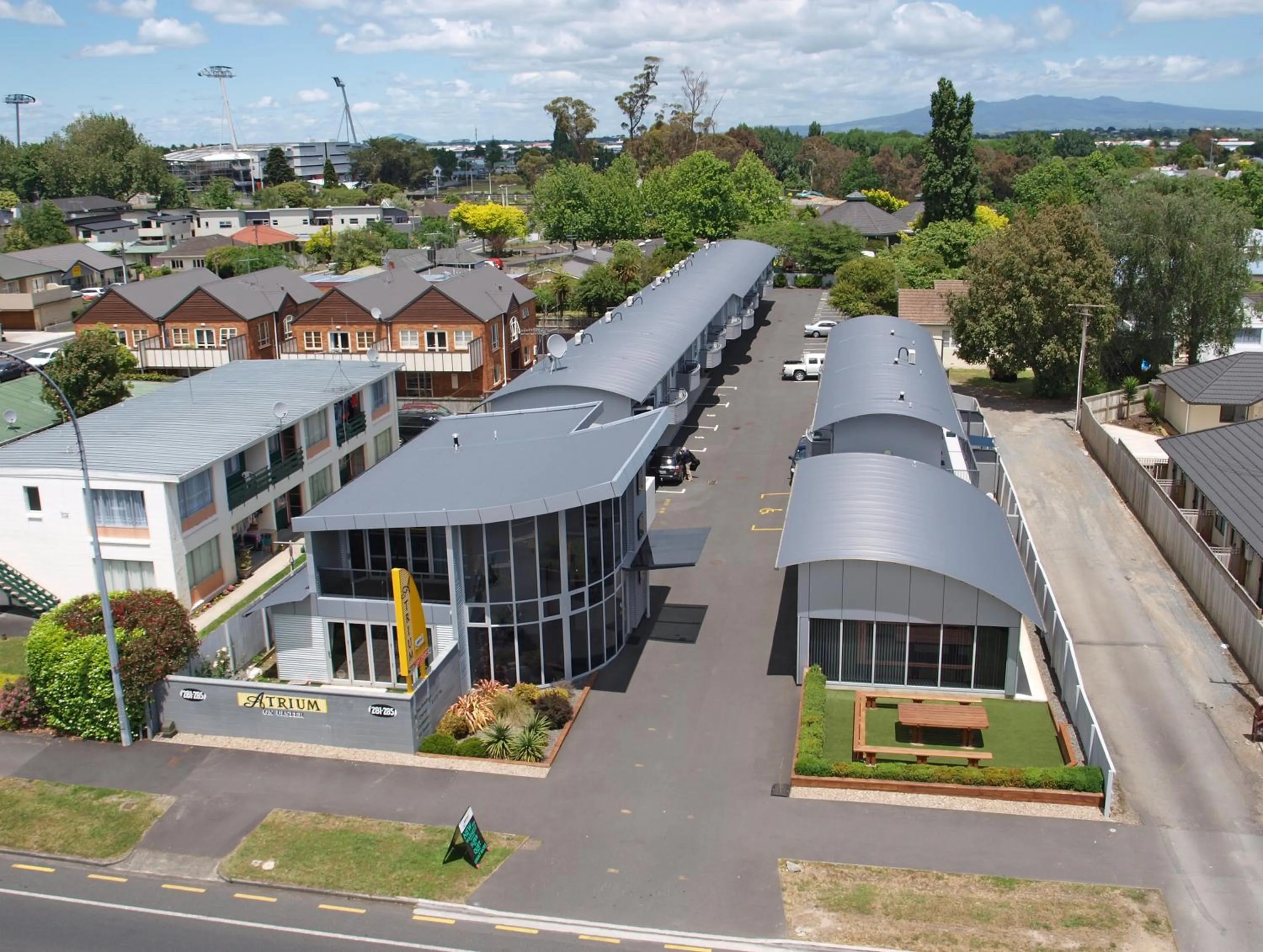 Facade/entrance in Atrium On Ulster