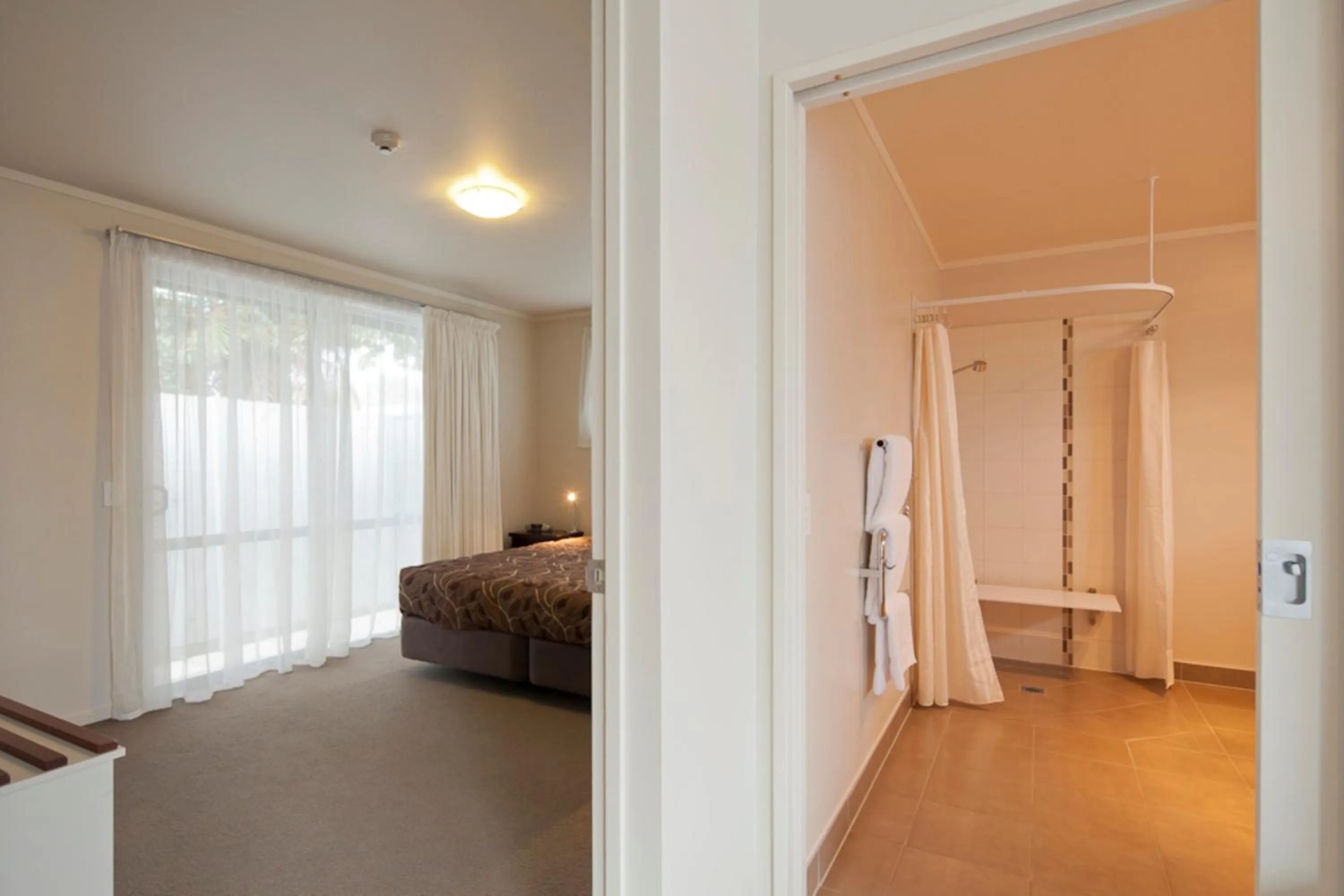 Bed in Atrium On Ulster