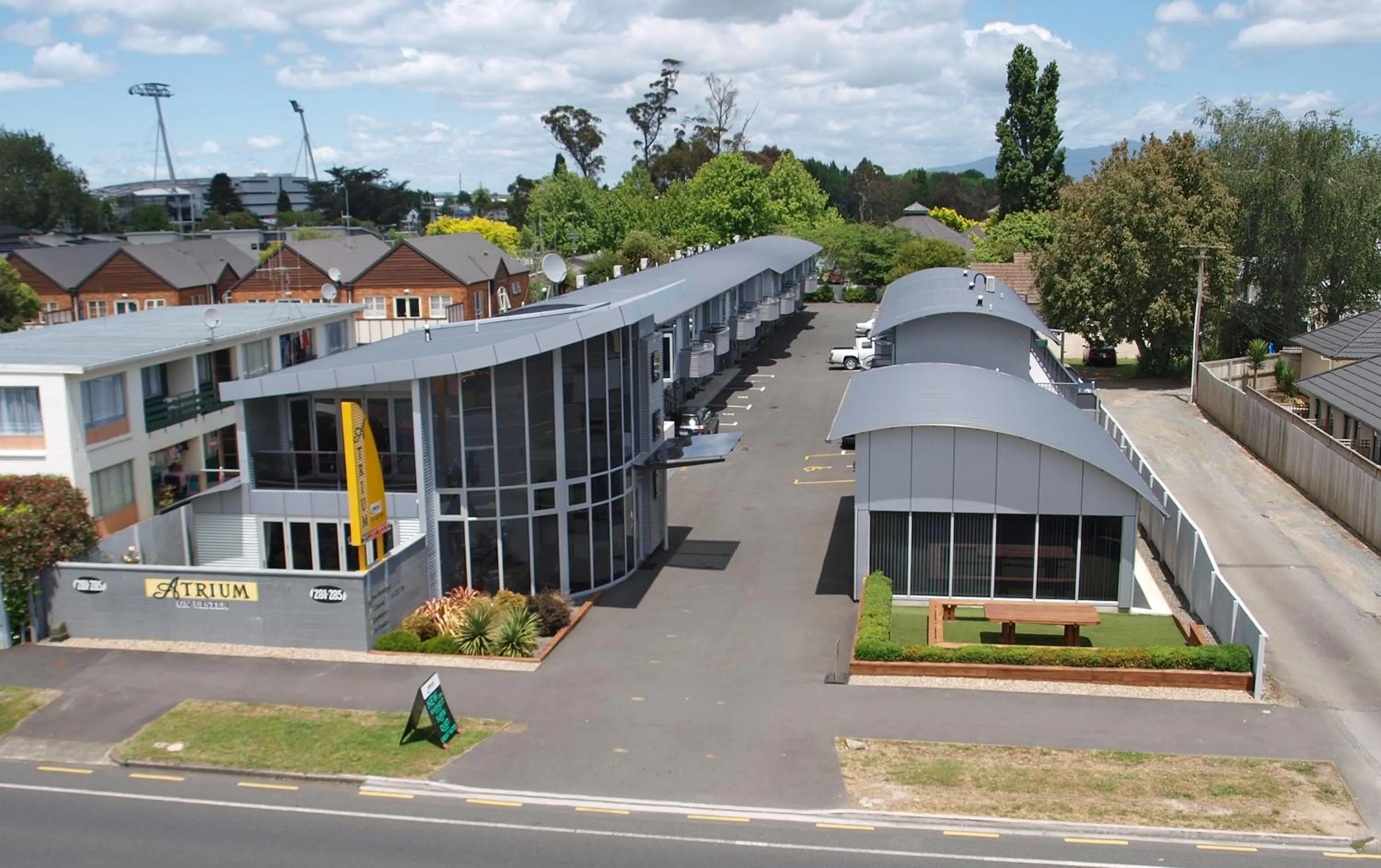 Facade/entrance in Atrium On Ulster
