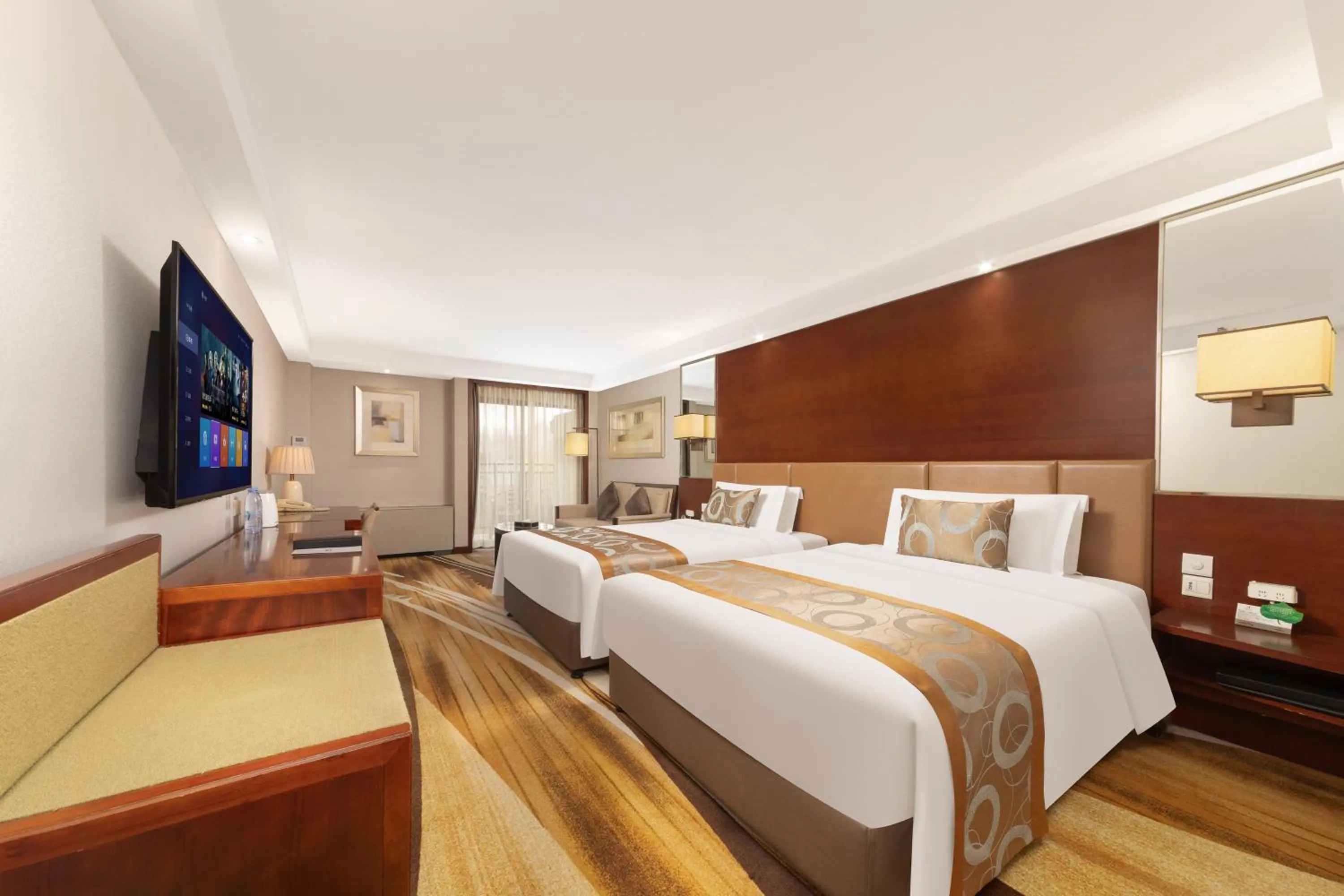 Bed in Jianguo Hotel Xi'an