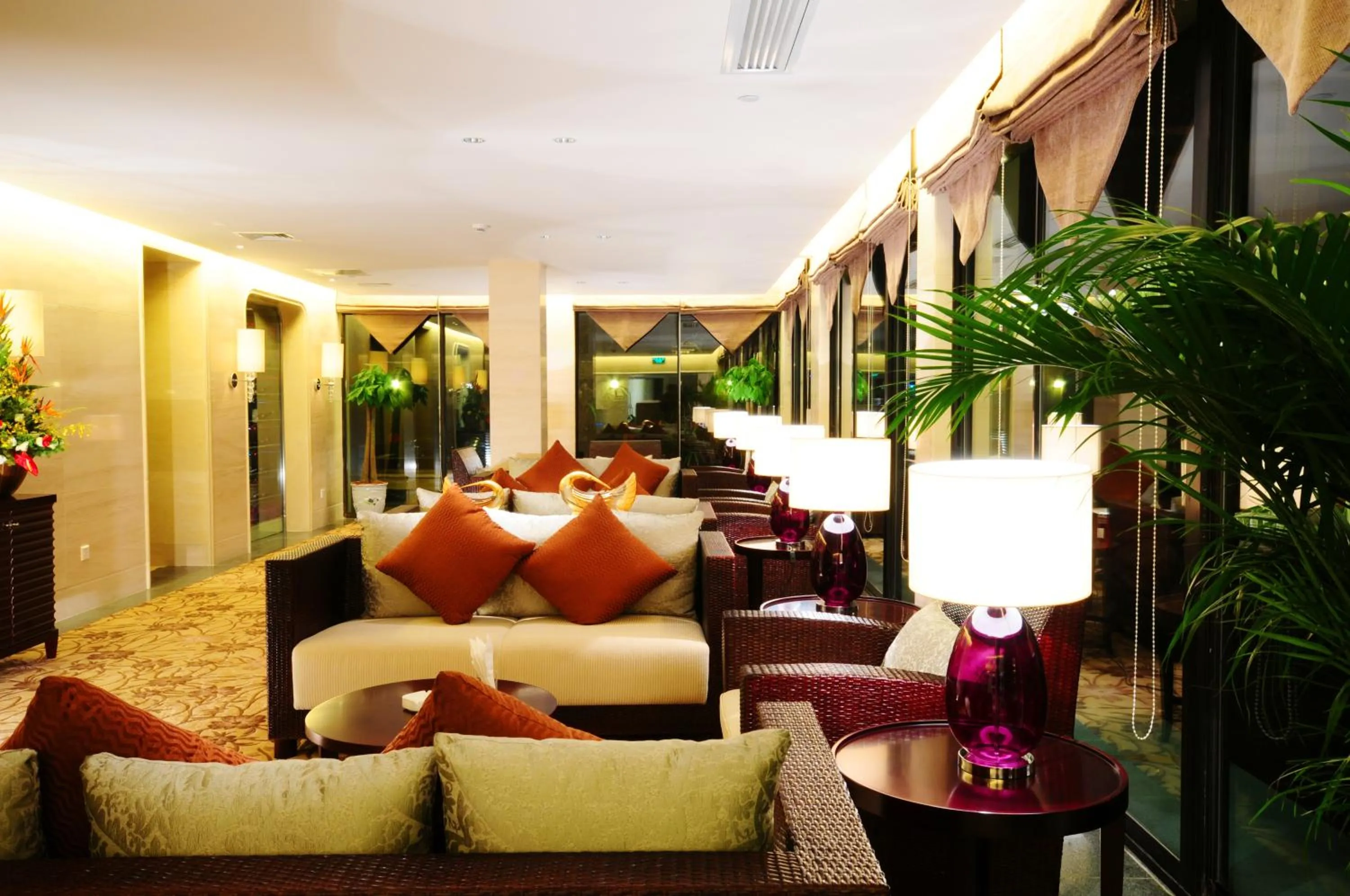 Lounge or bar in Jianguo Hotel Xi'an