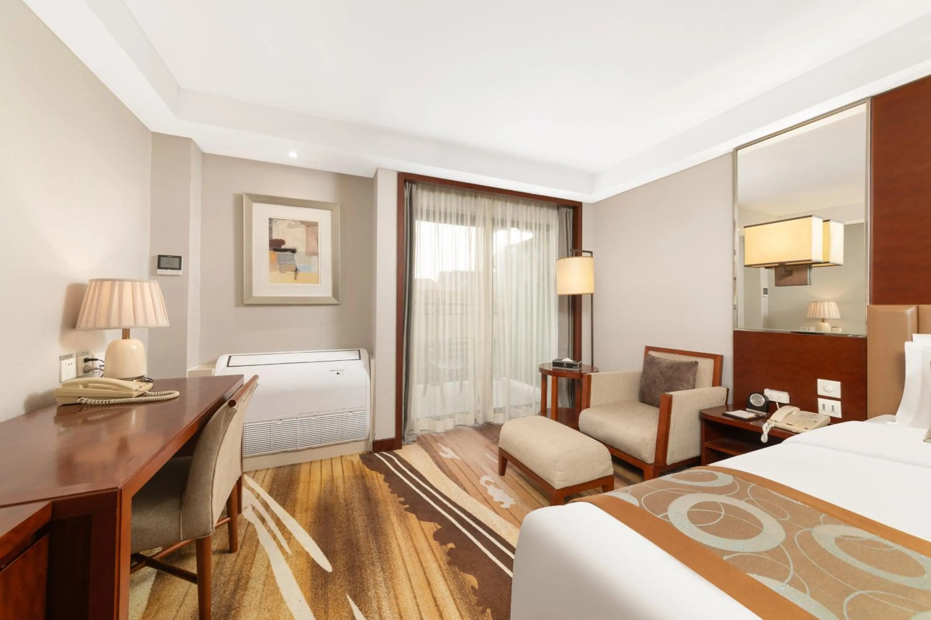 Bed in Jianguo Hotel Xi'an