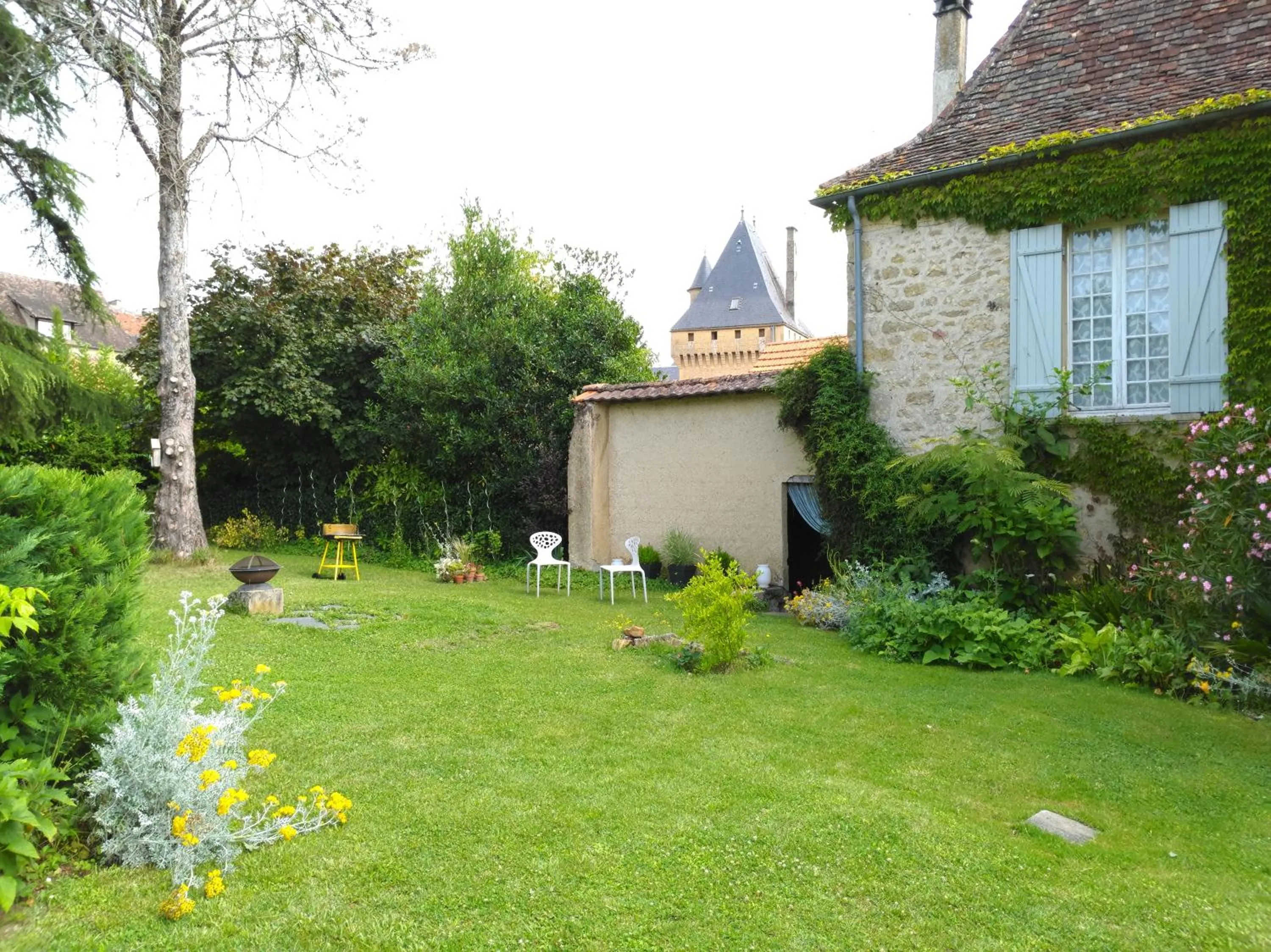 Garden in Rue du Château