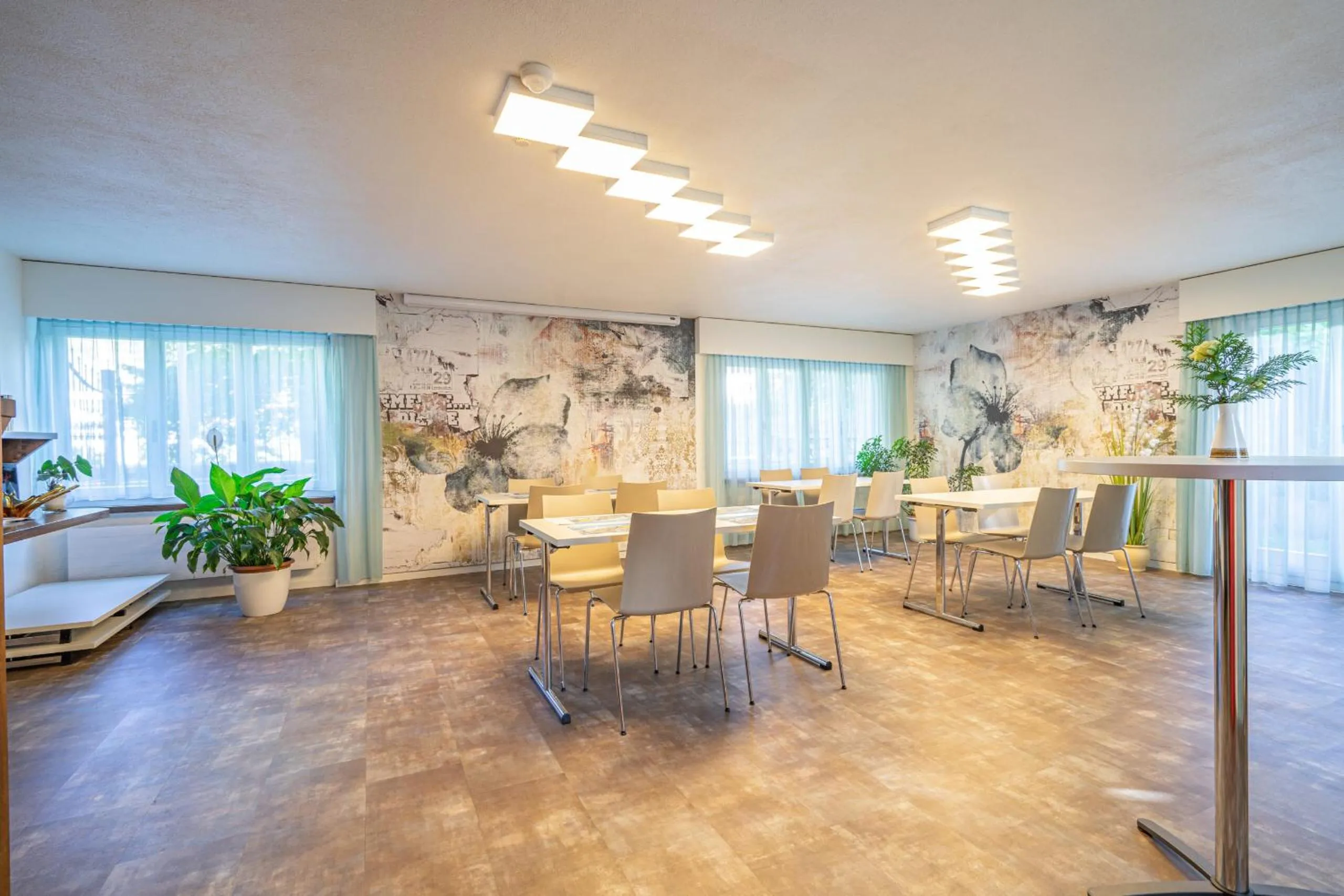 Breakfast in Schlosshotel - Self Check-In Hotel