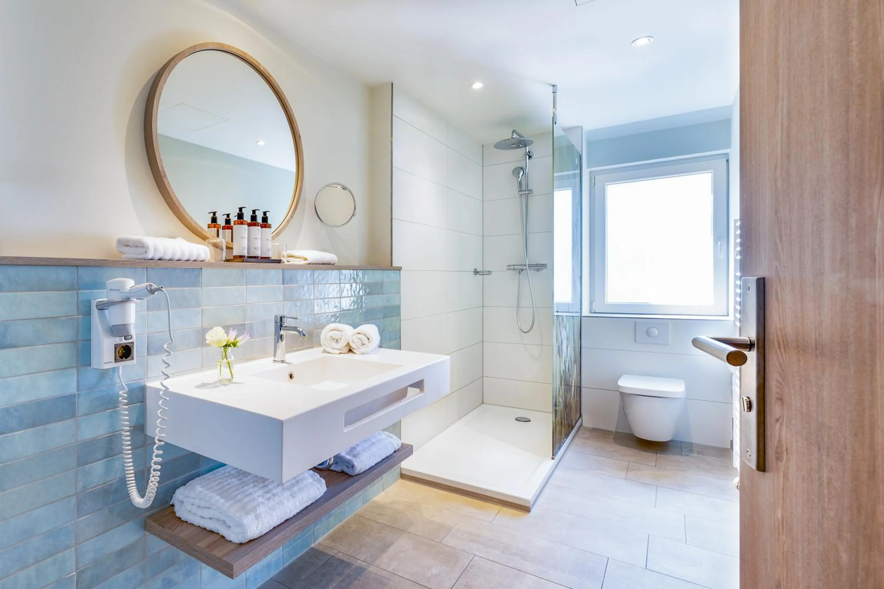 Photo of the whole room in Aedenlife Hotel & Resort Rügen