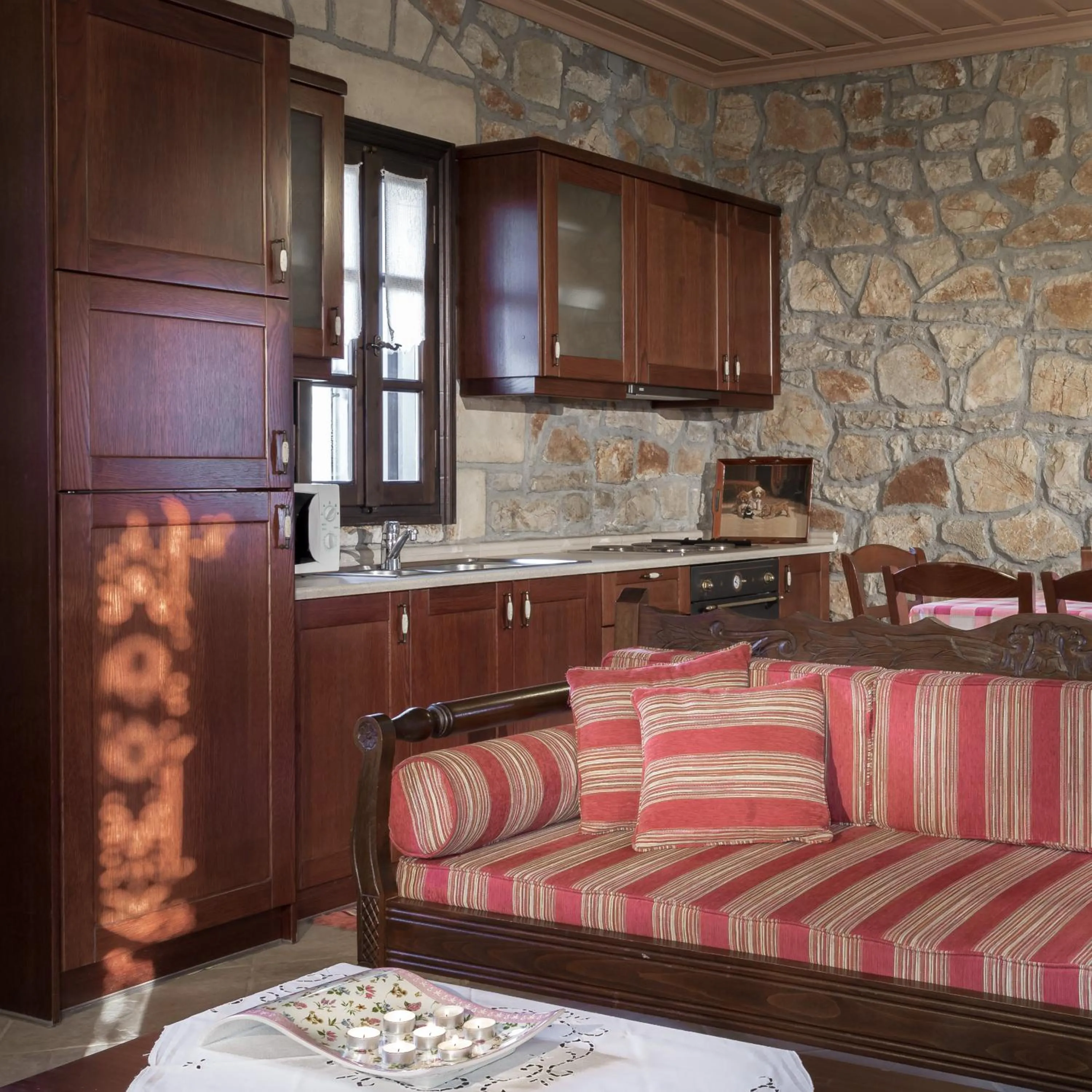 Kitchen or kitchenette in Klymeni Traditional Homes