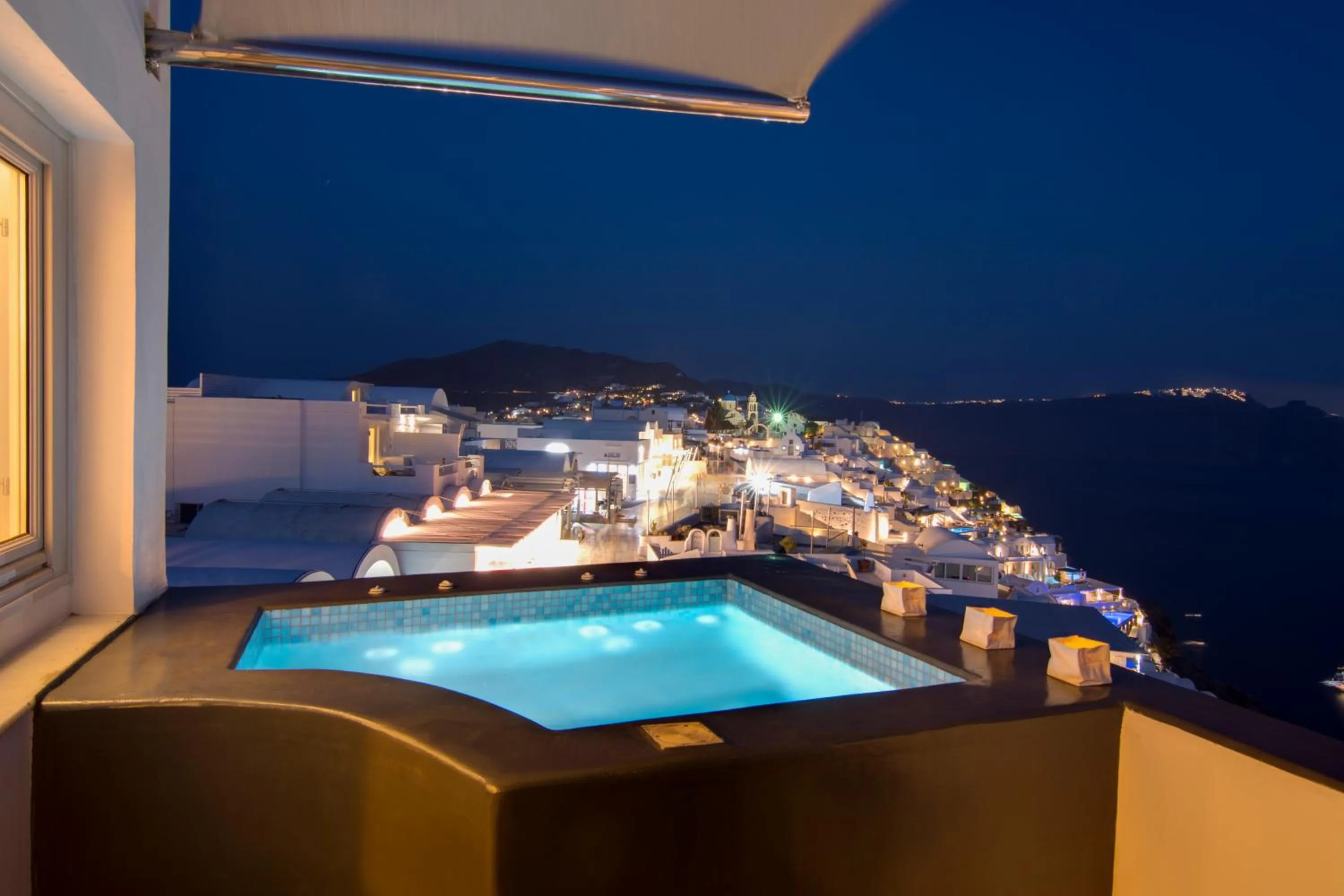 Balcony/Terrace in Santorini Secret Premium