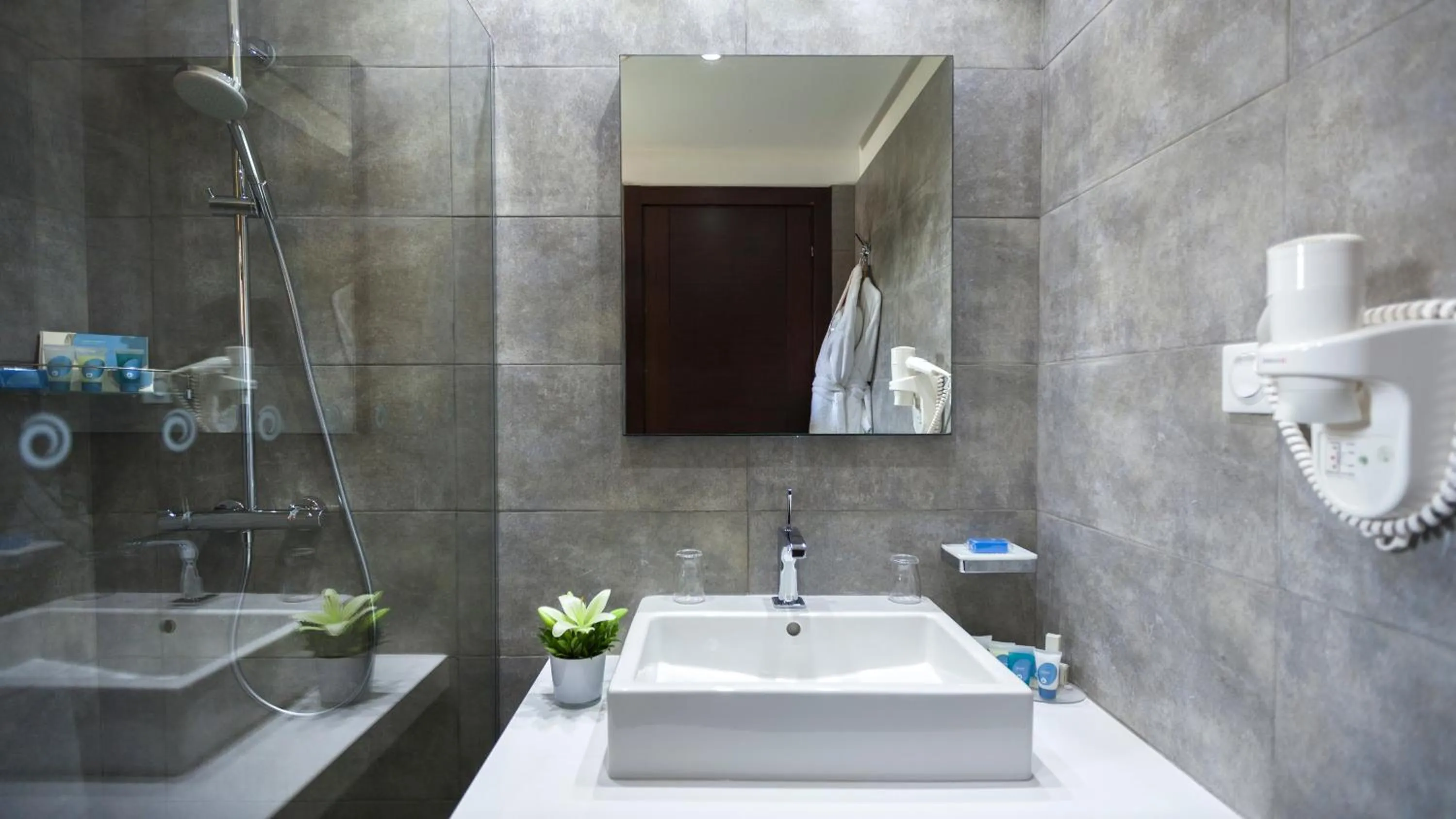 Bathroom in La Cigale Tabarka