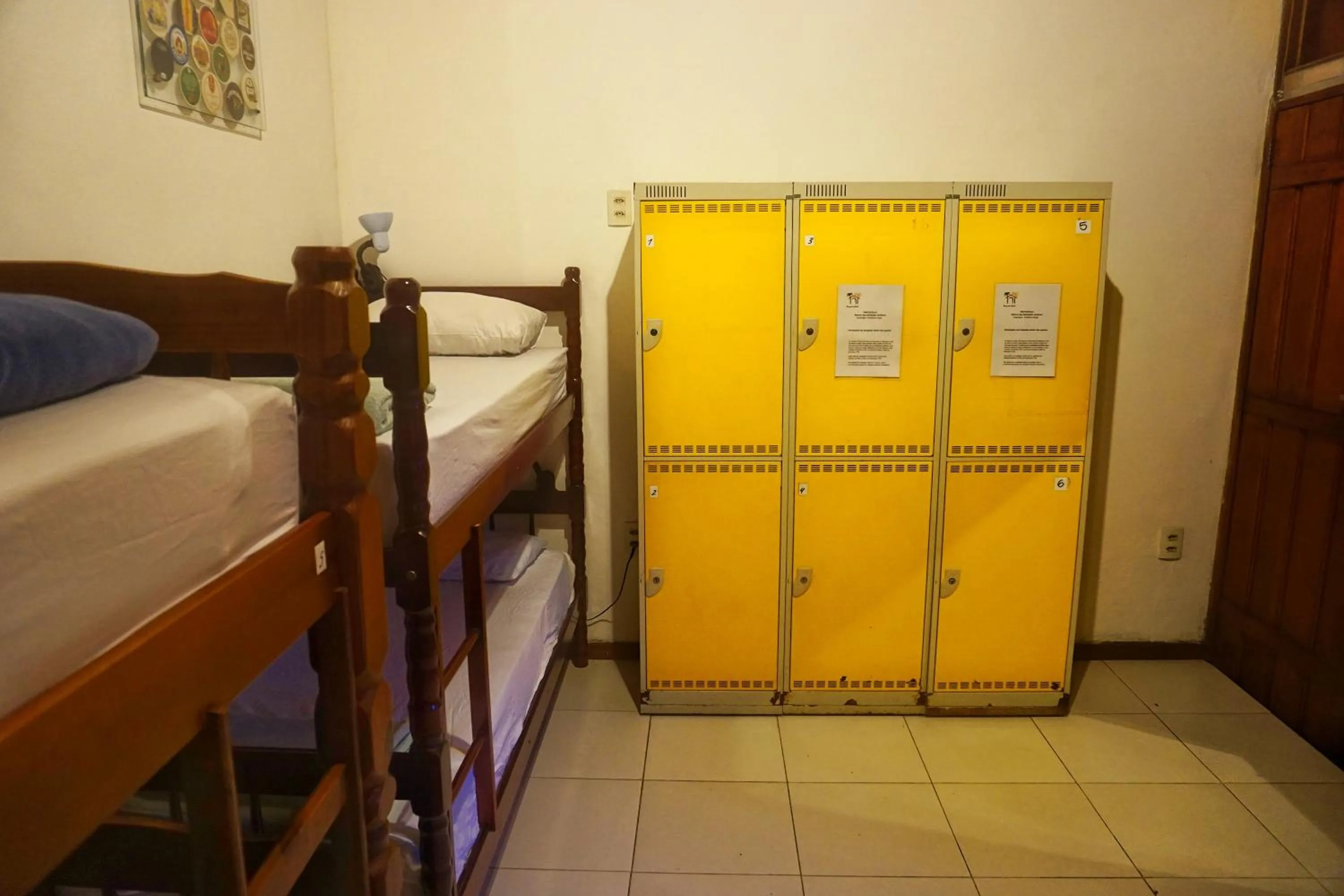 Photo of the whole room, Bed in Biergarten Hostel