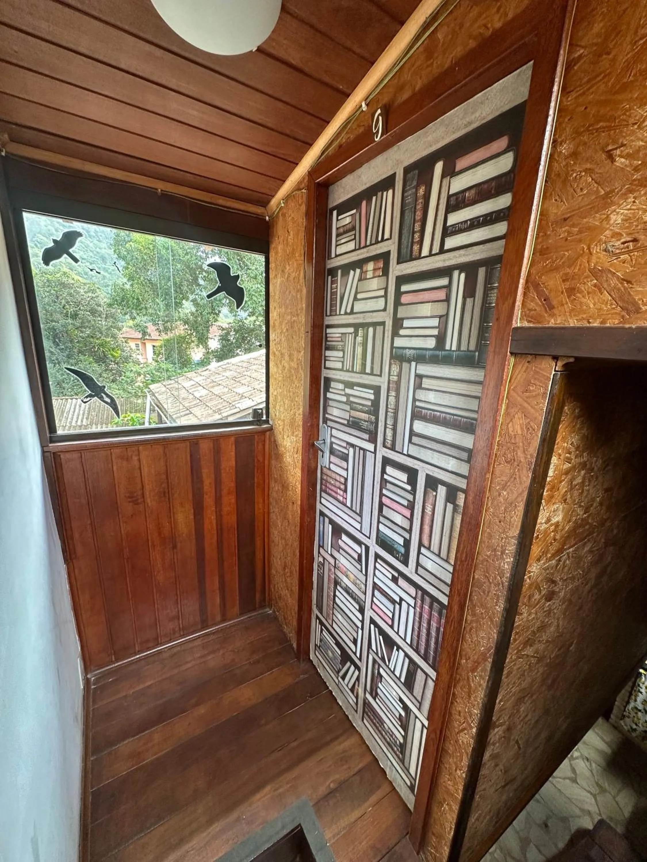 Facade/entrance in Biergarten Hostel