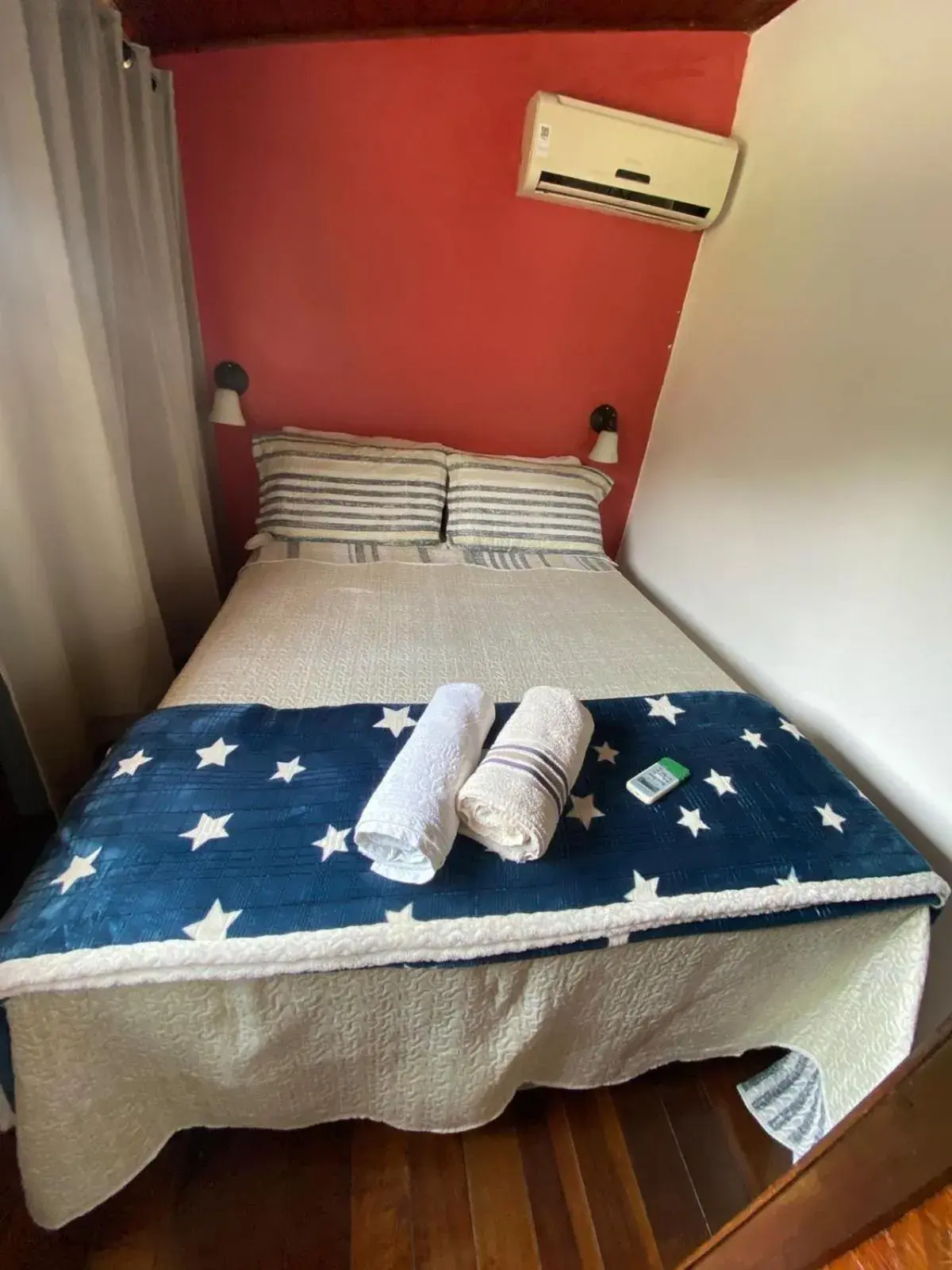 Double Room in Biergarten Hostel Double Room in Biergarten Hostel