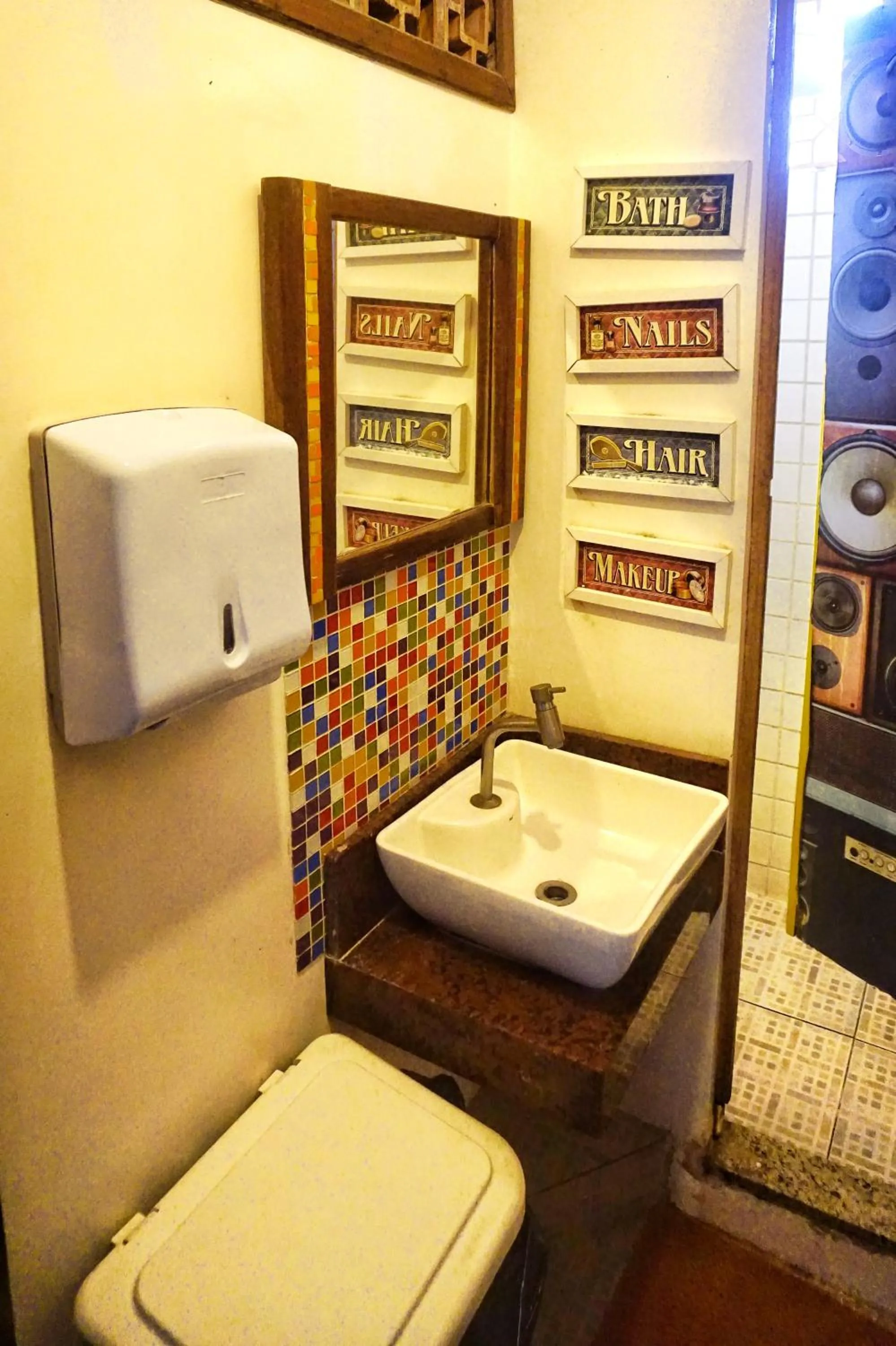 Bathroom in Biergarten Hostel