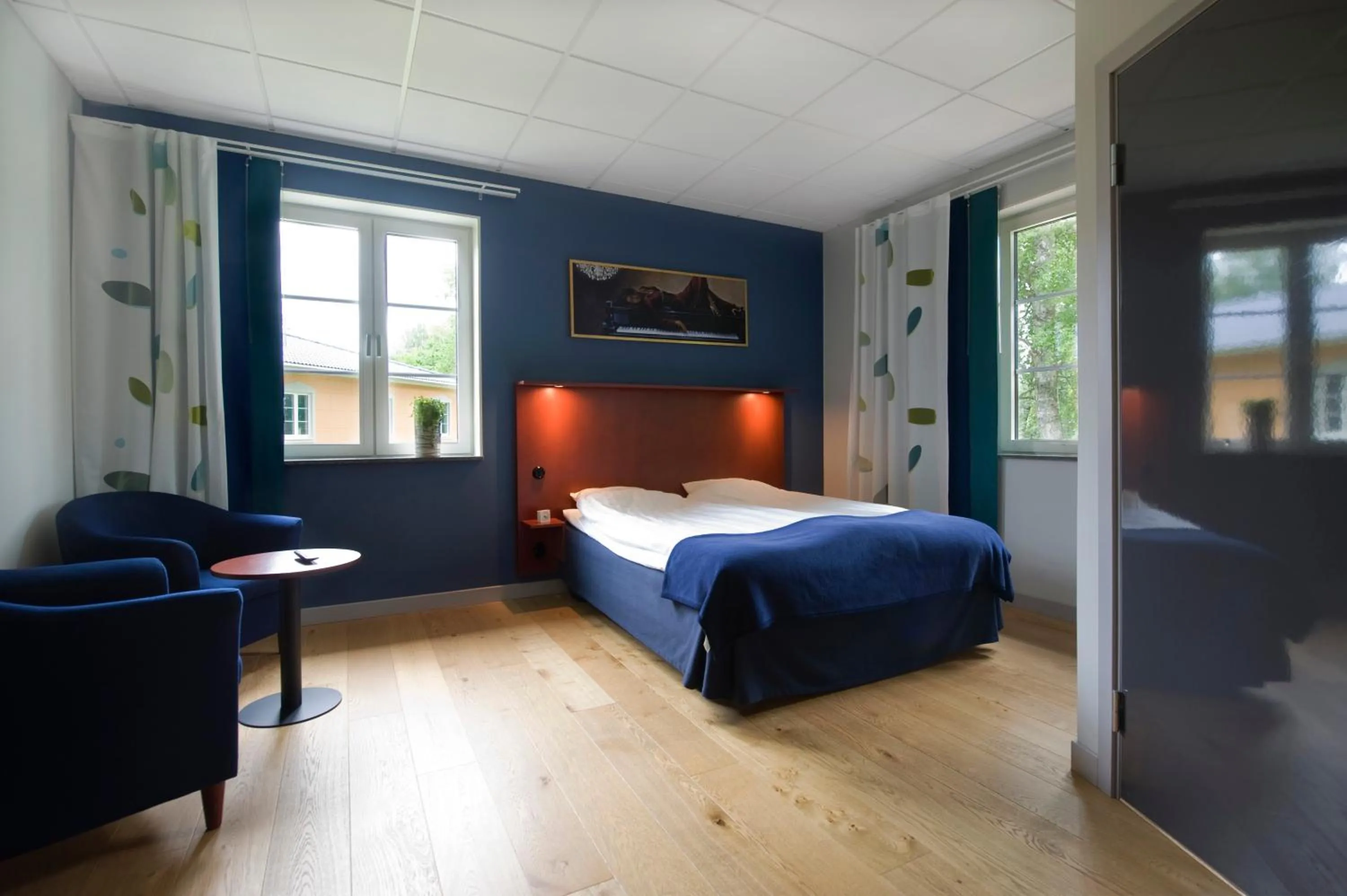 Bed in Lumber & Karle