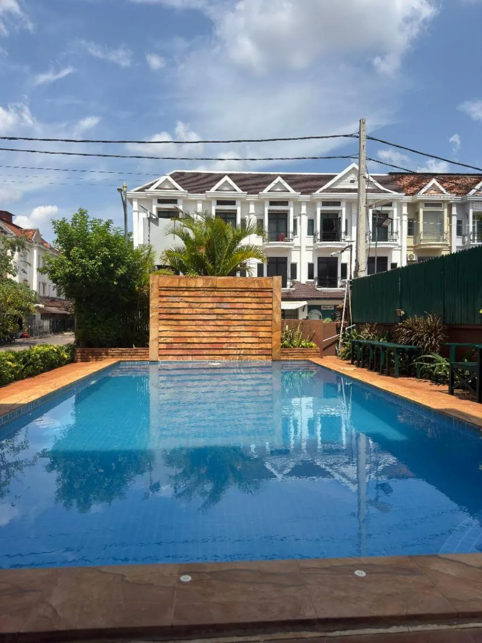 Swimming pool in Shining Angkor Boutique Hotel