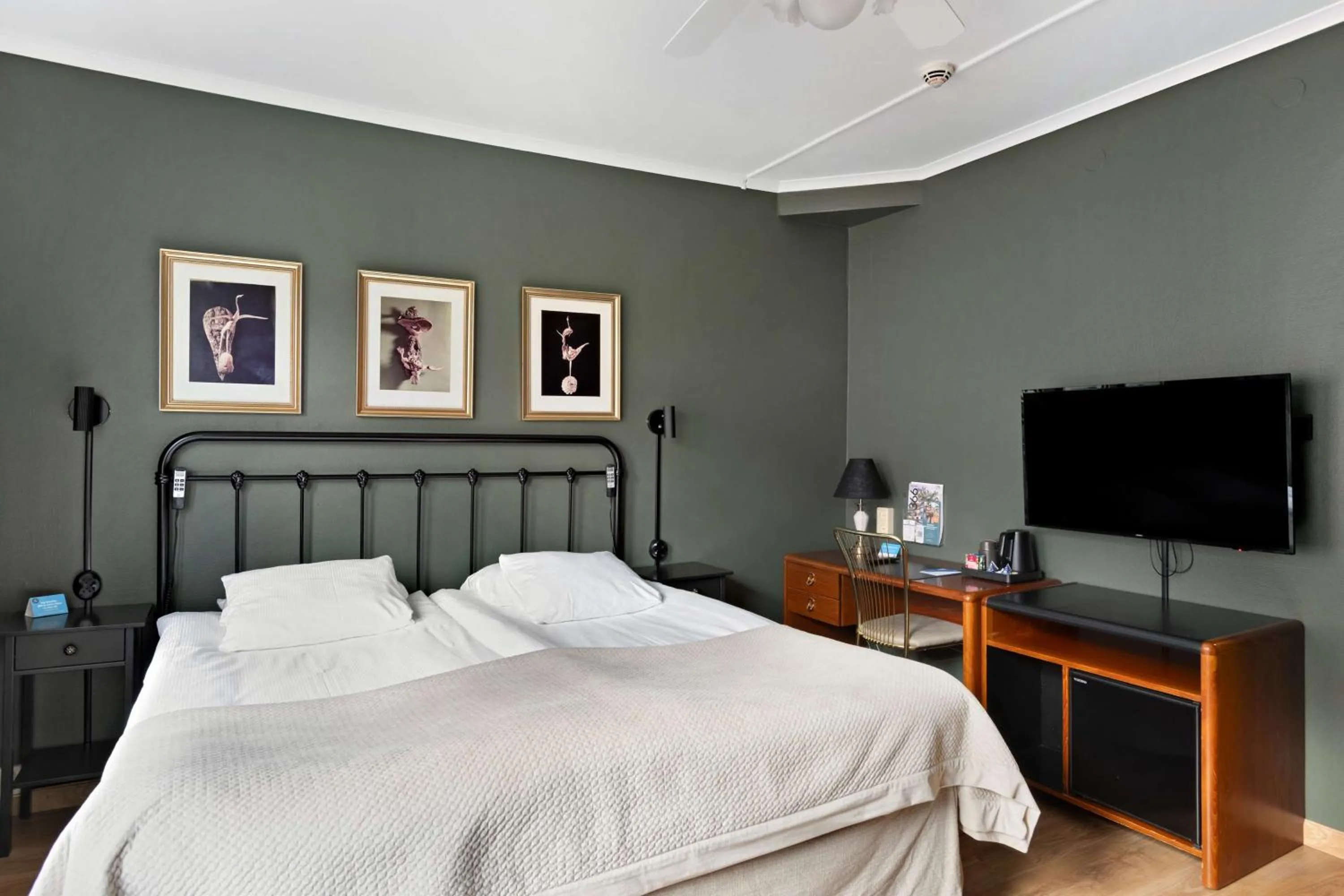 Bedroom, Bed in Best Western Centralhotellet