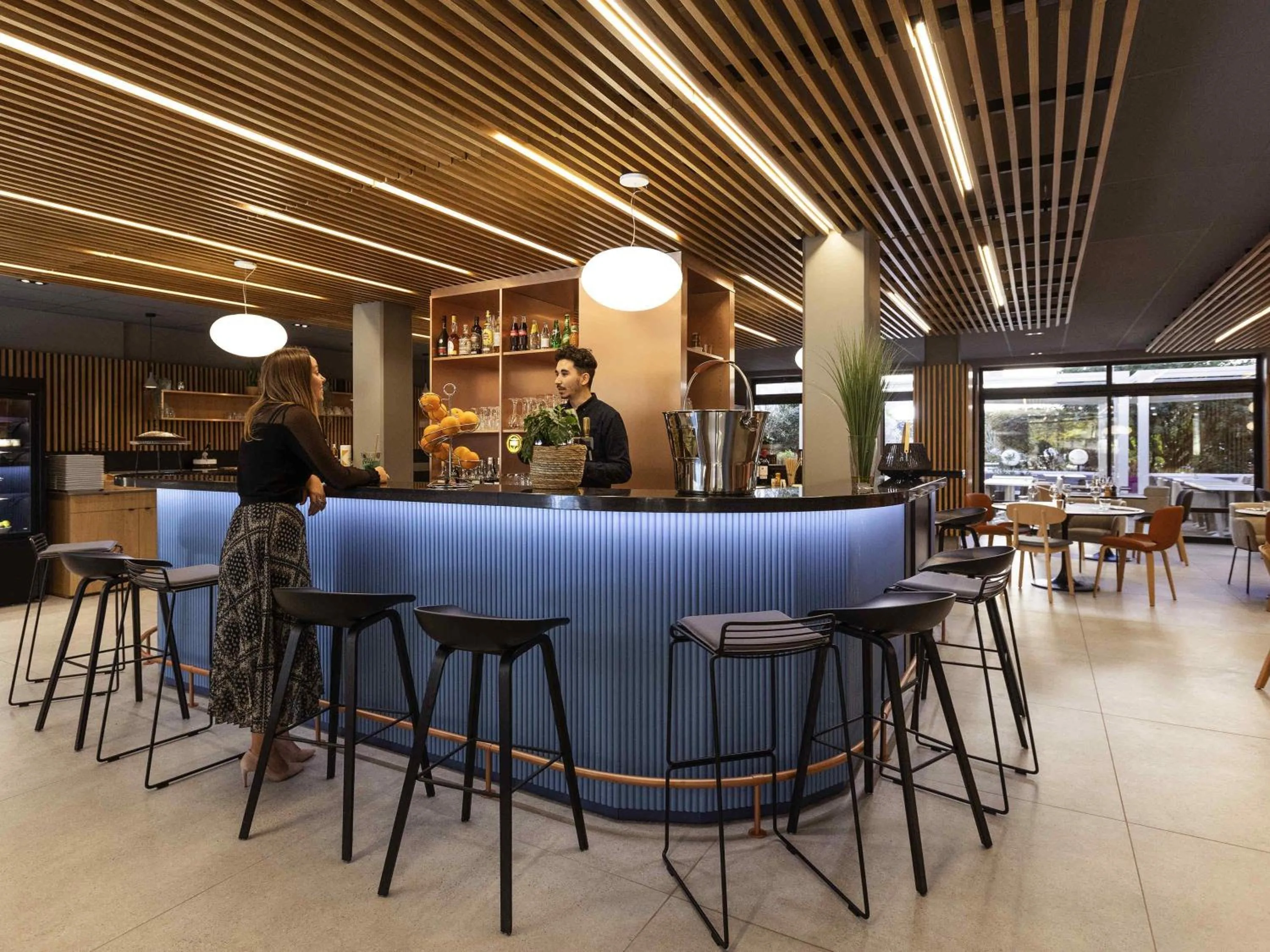 Lounge or bar in Novotel Bordeaux Centre Gare Saint Jean