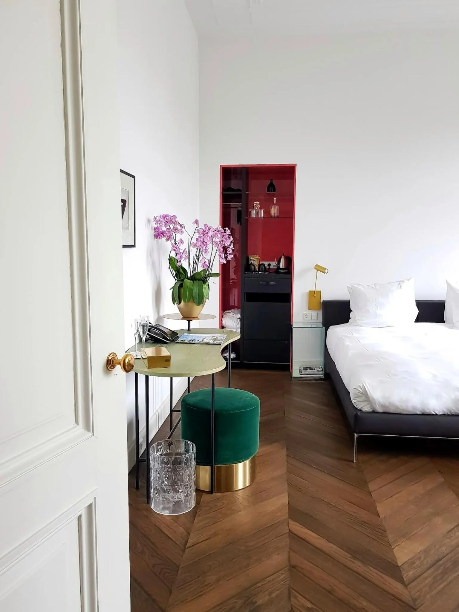 Facade/entrance, Bed in Parc Broekhuizen l Culinair landgoed