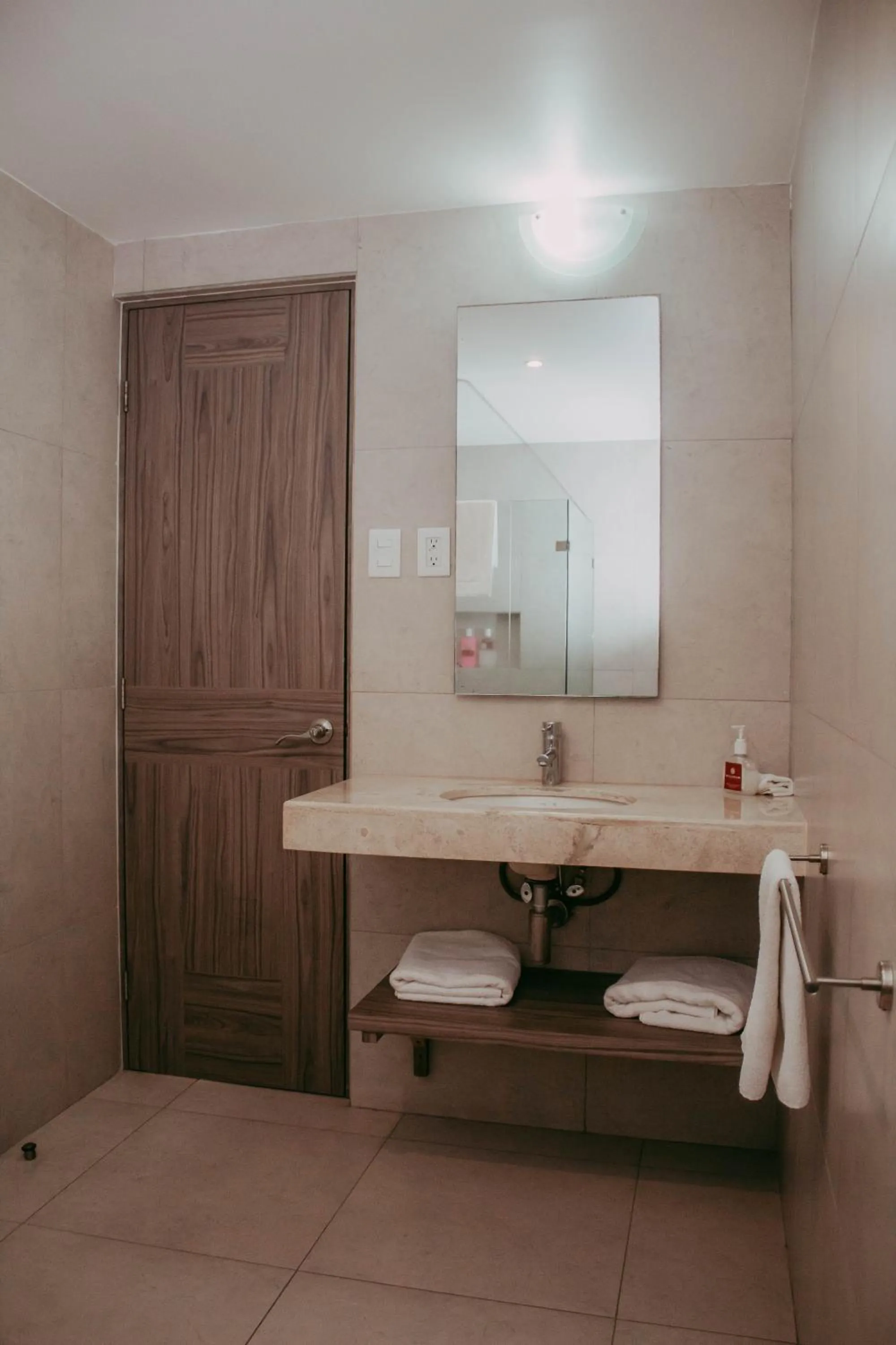 Millenium Plaza & Suites