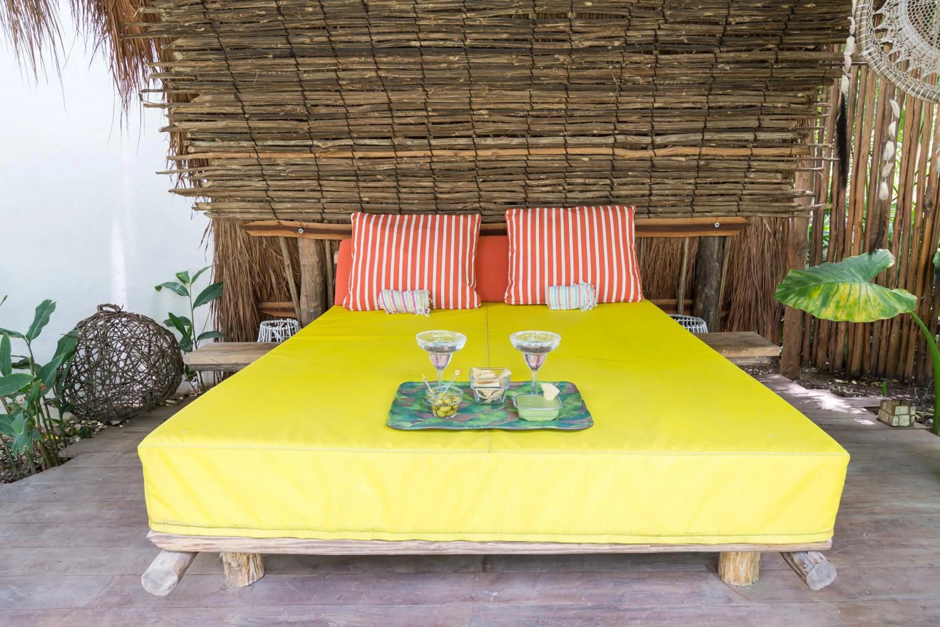 Luxury Private Villas , Private Pool, Private garden, Jacuzzi, 24hours security