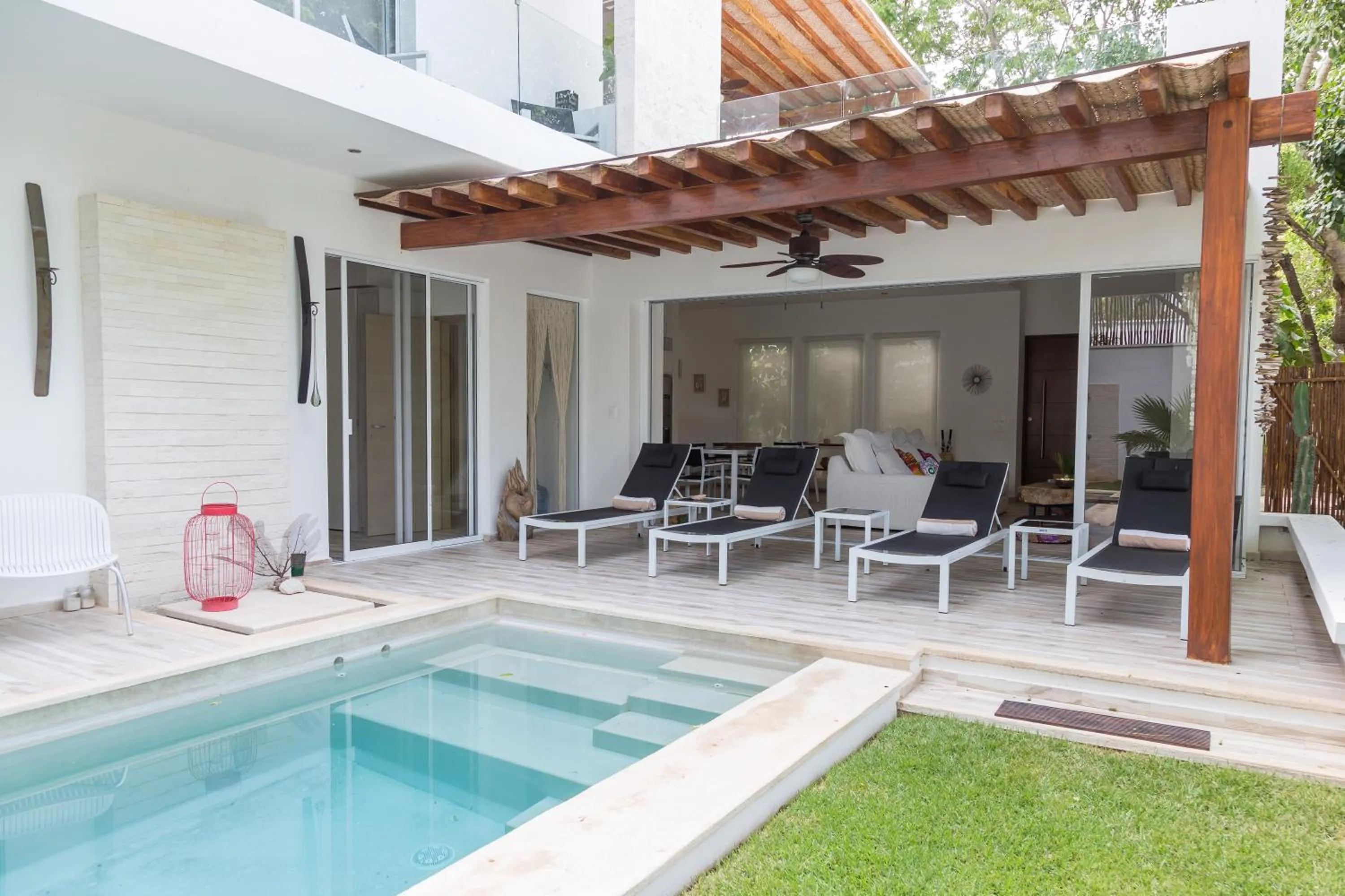 Luxury Private Villas , Private Pool, Private garden, Jacuzzi, 24hours security