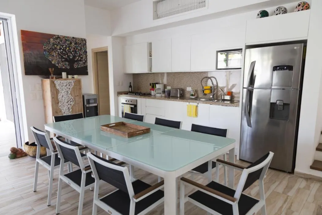 Luxury Private Villas , Private Pool, Private garden, Jacuzzi, 24hours security