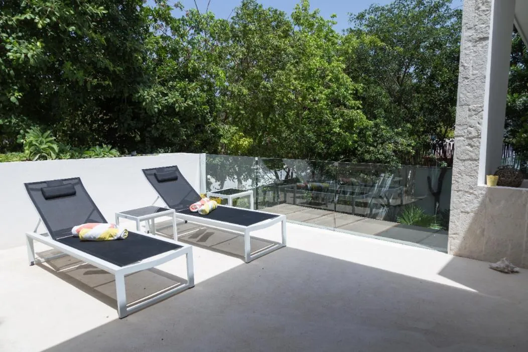 Balcony/Terrace in Luxury Private Villas , Private Pool, Private garden, Jacuzzi, 24hours security