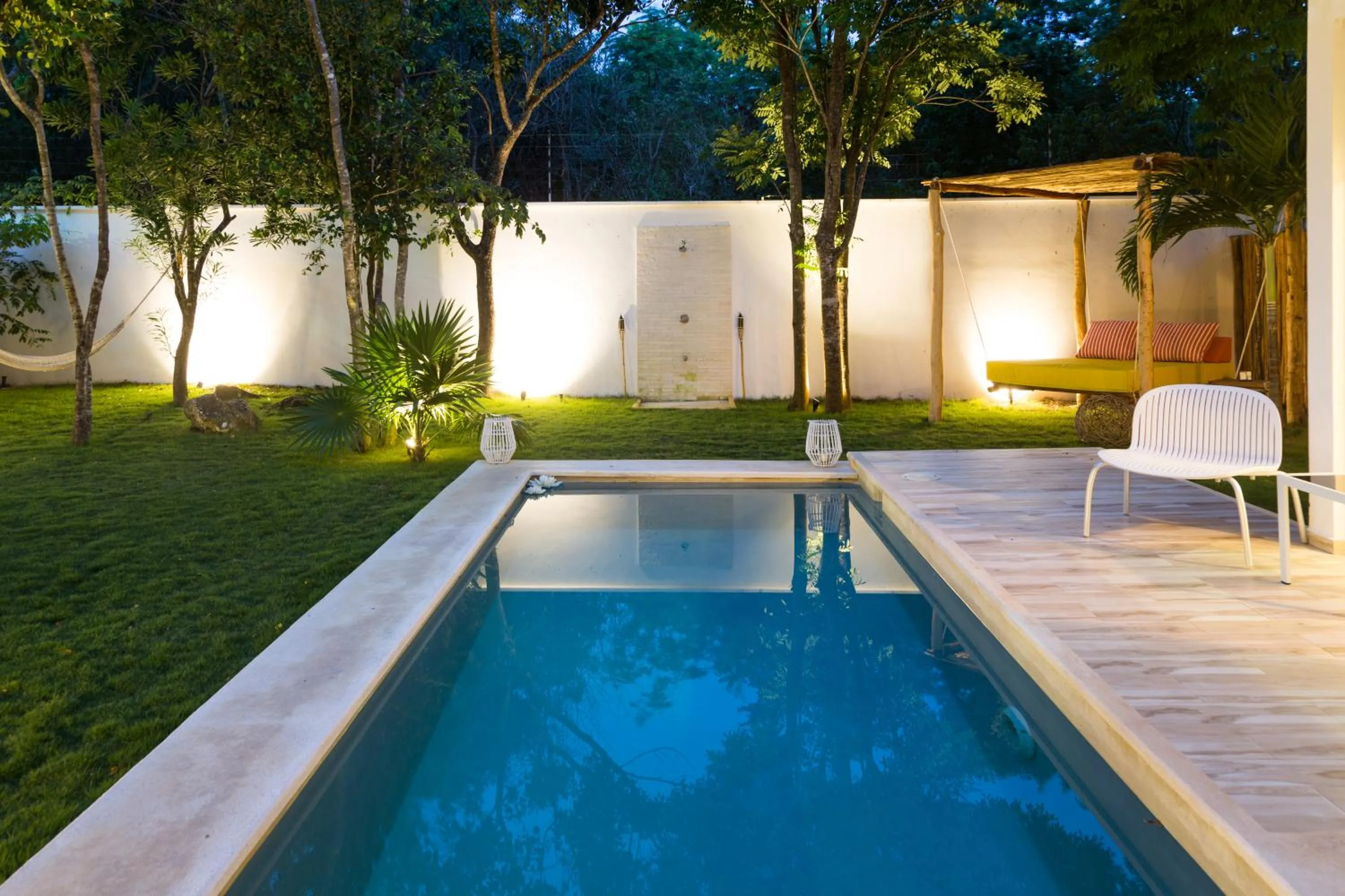 Garden view in Luxury Private Villas , Private Pool, Private garden, Jacuzzi, 24hours security