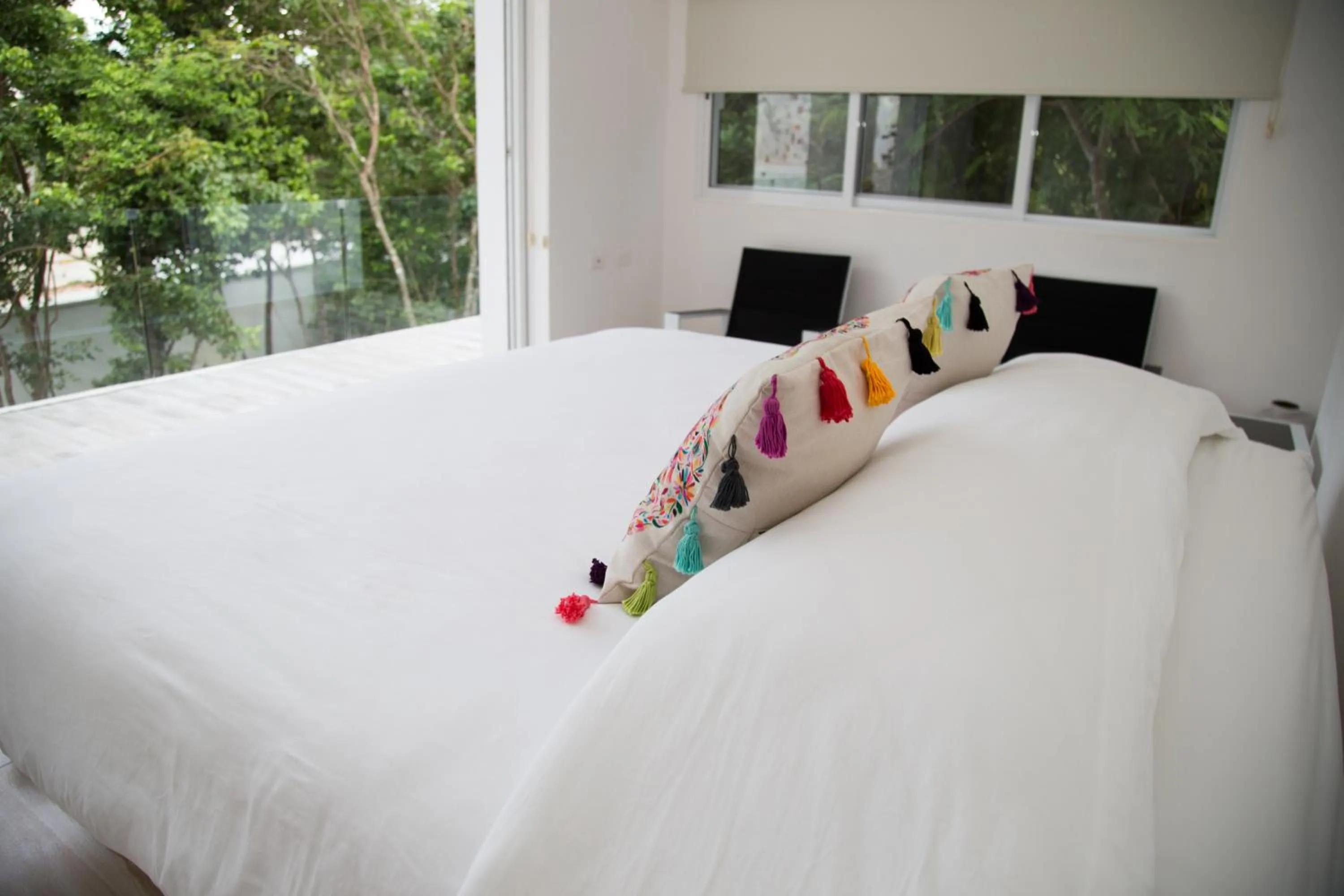 Bedroom, Bed in Luxury Private Villas , Private Pool, Private garden, Jacuzzi, 24hours security