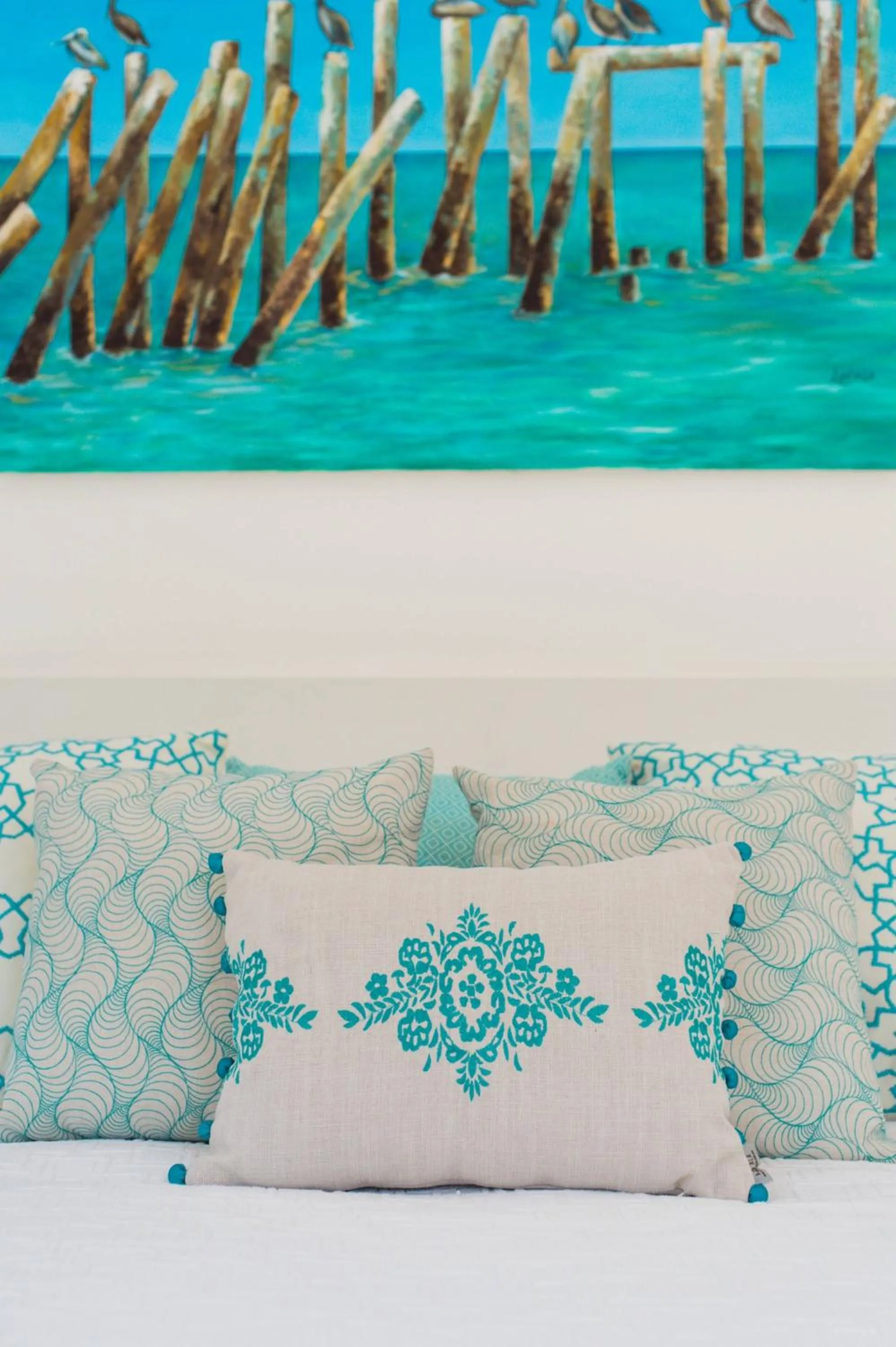 Bed in Luxury Private Villas , Private Pool, Private garden, Jacuzzi, 24hours security