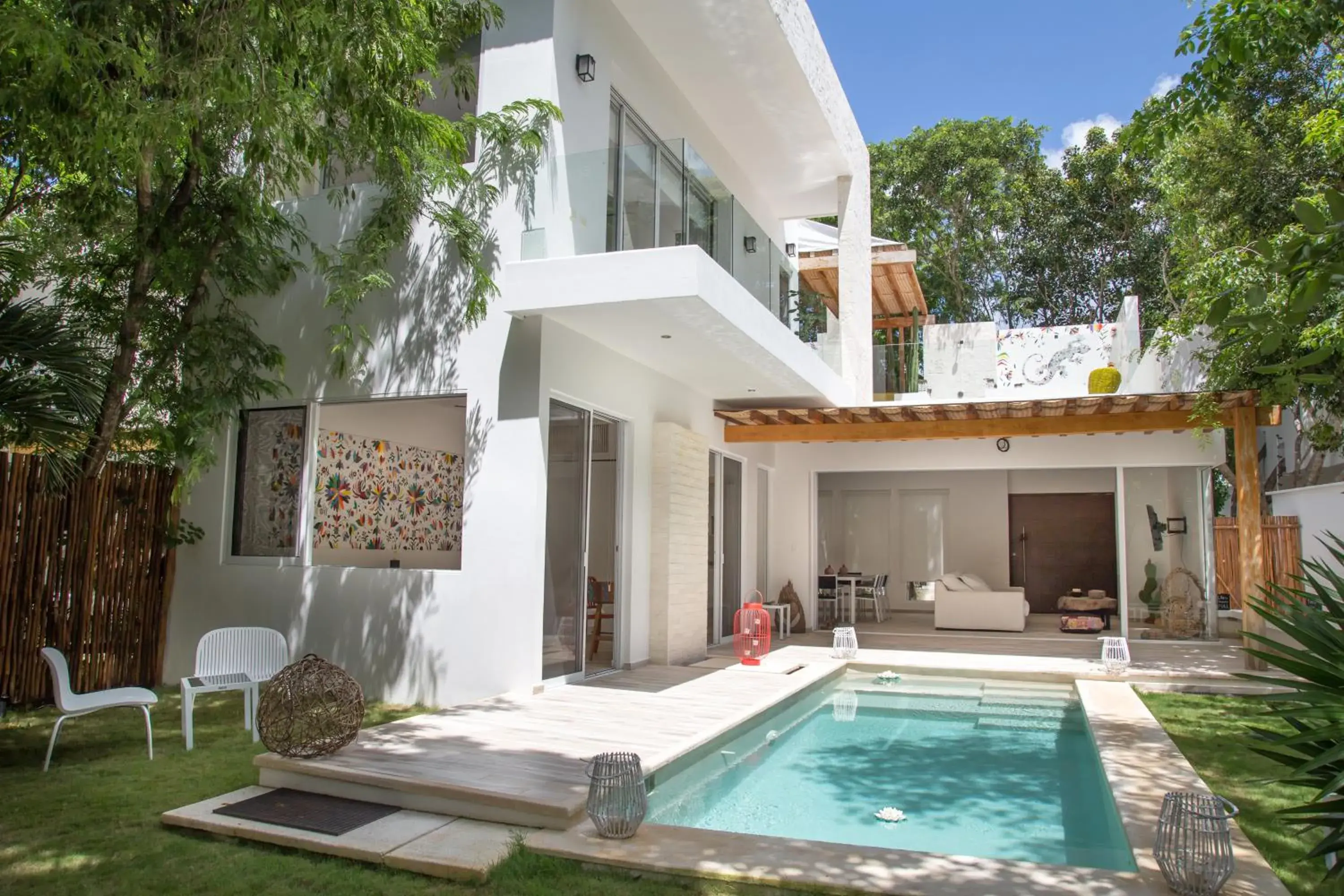 Luxury Private Villas , Private Pool, Private garden, Jacuzzi, 24hours security Luxury Private Villas , Private Pool, Private garden, Jacuzzi, 24hours security