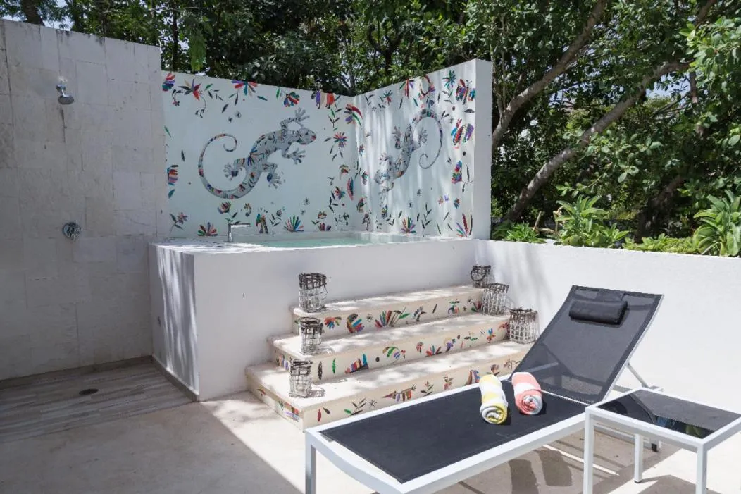 Luxury Private Villas , Private Pool, Private garden, Jacuzzi, 24hours security