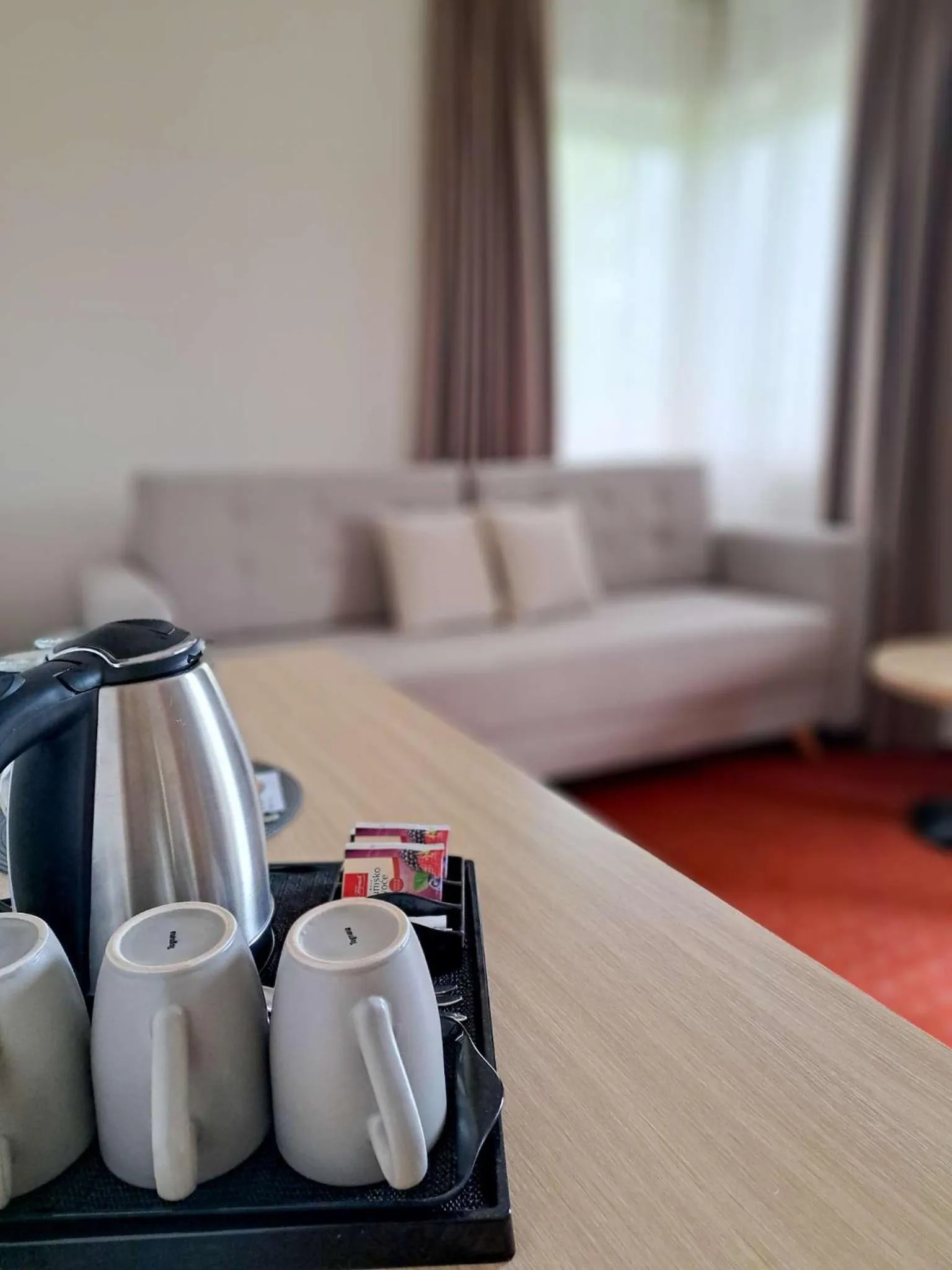 Coffee/tea facilities, Bed in Hotel Brotnjo