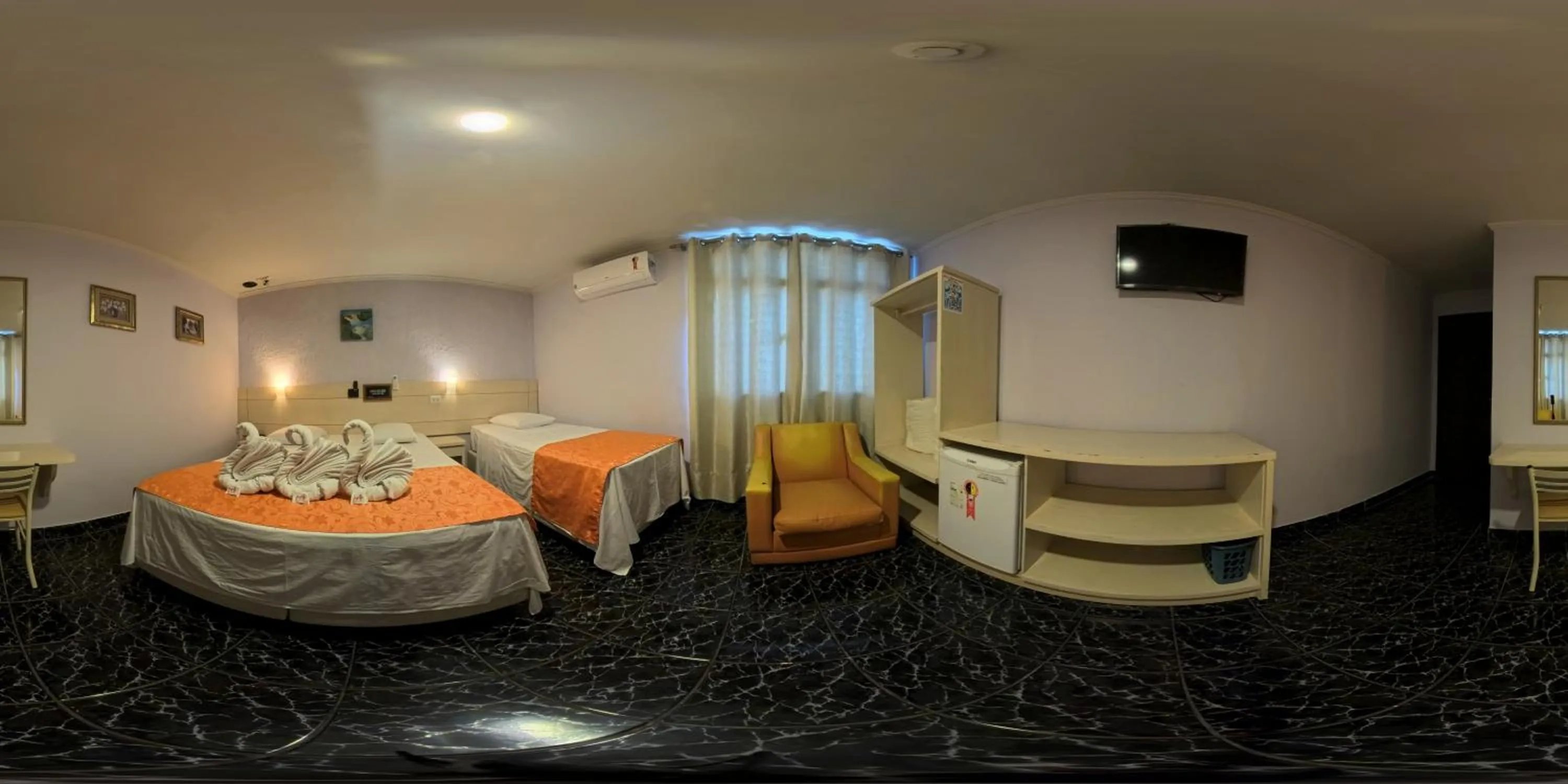 Bedroom, Bed in Hotel Três Fronteiras