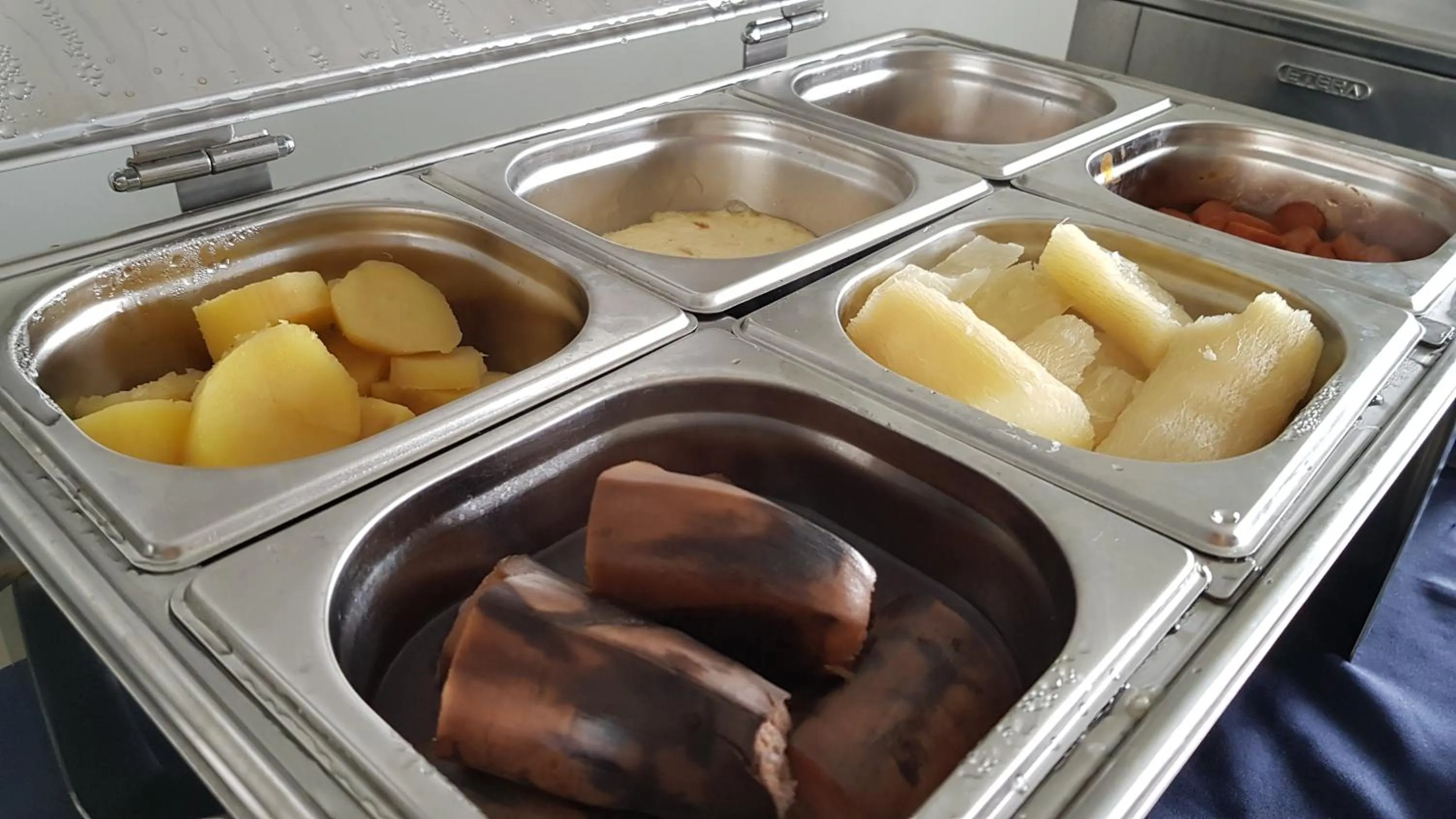 Breakfast in Max Hotel