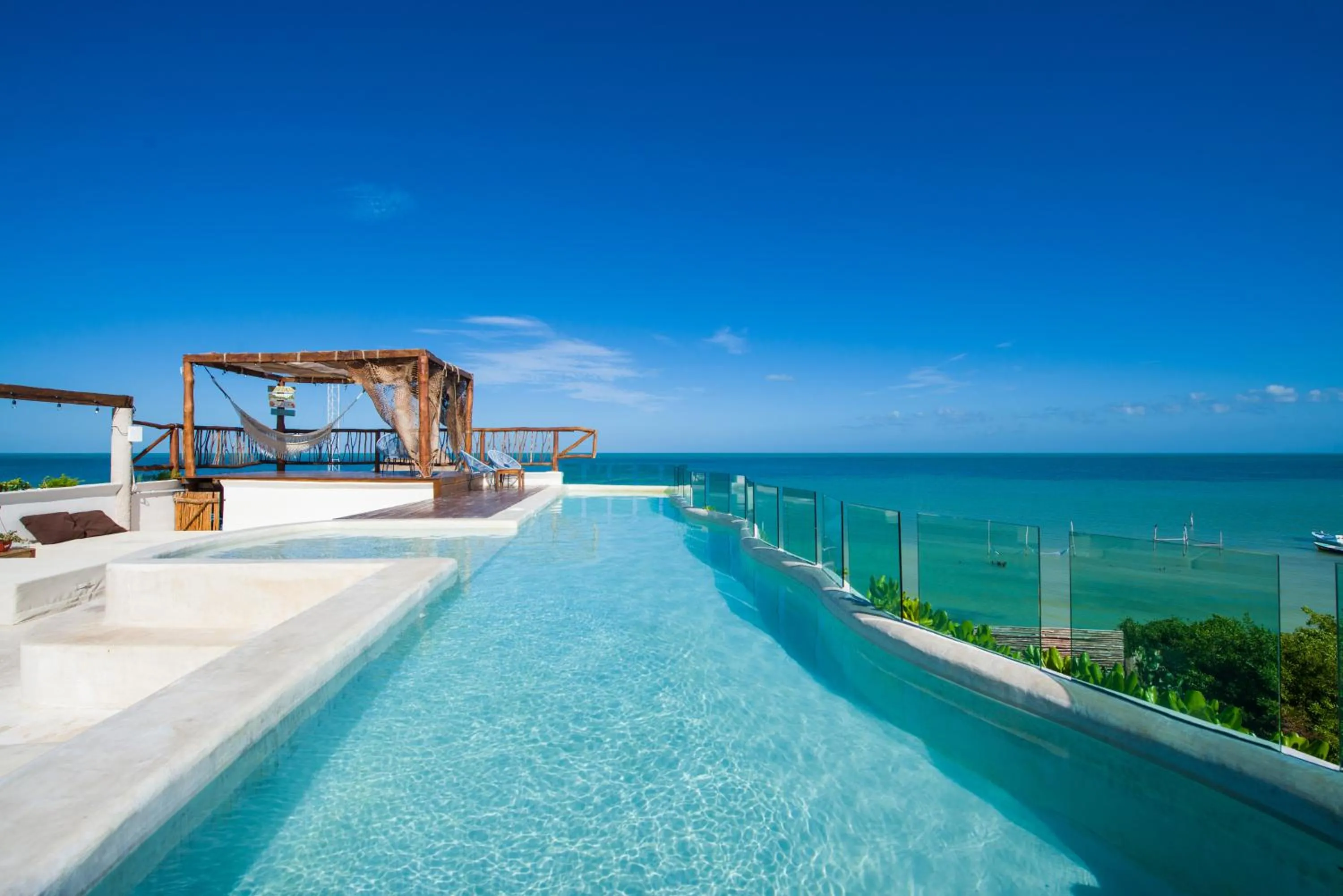 Swimming pool in Spirit Holbox