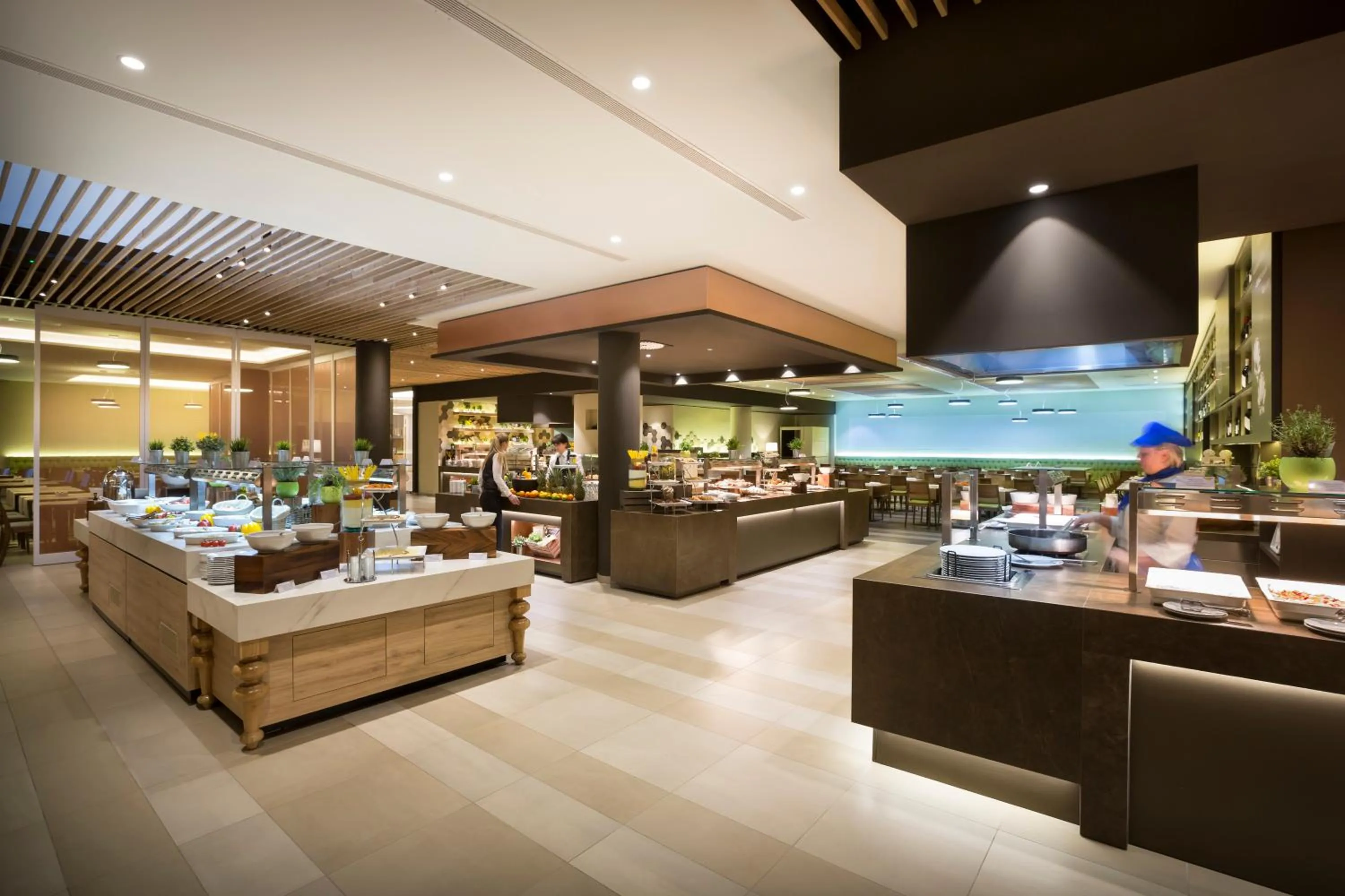 Restaurant/places to eat in Aminess Vival Maestral Hotel