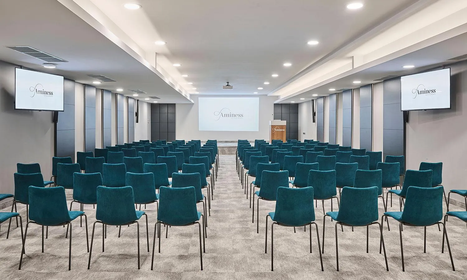 Meeting/conference room in Aminess Vival Maestral Hotel