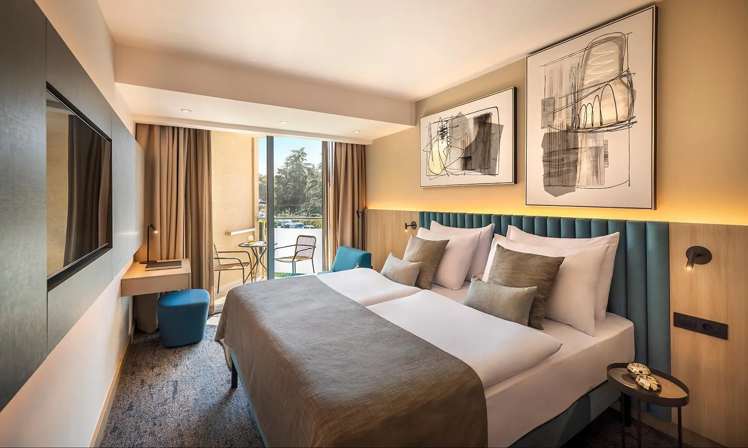 Bed in Aminess Vival Maestral Hotel