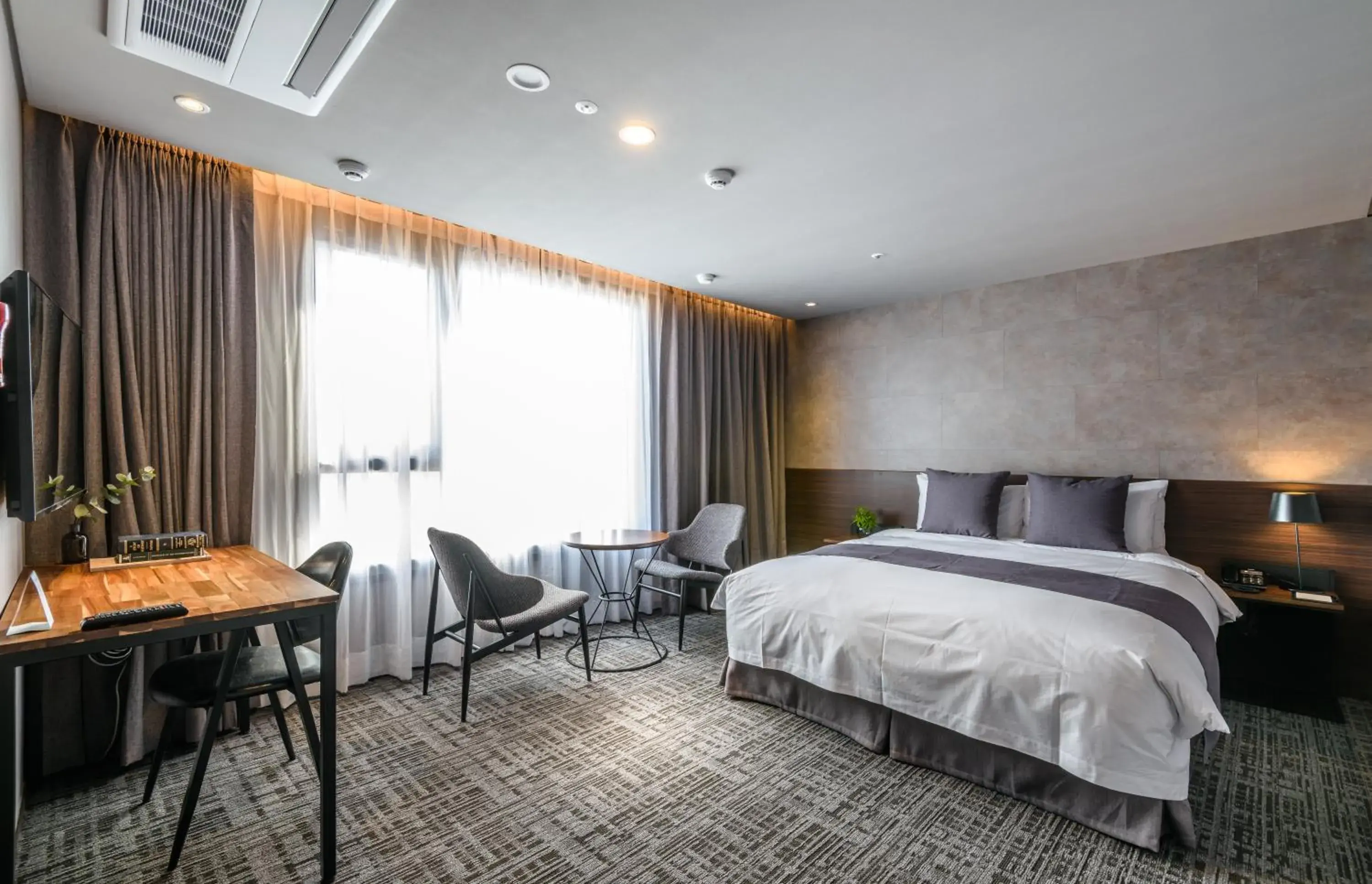 Deluxe Double Room in Hotel With Jeju Deluxe Double Room in Hotel With Jeju