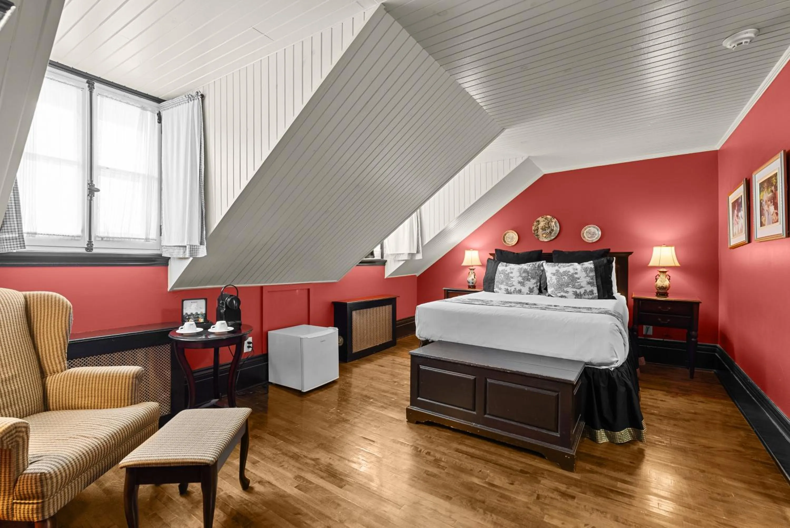 Bed in Le Clos Saint-Louis - Par Aneyro