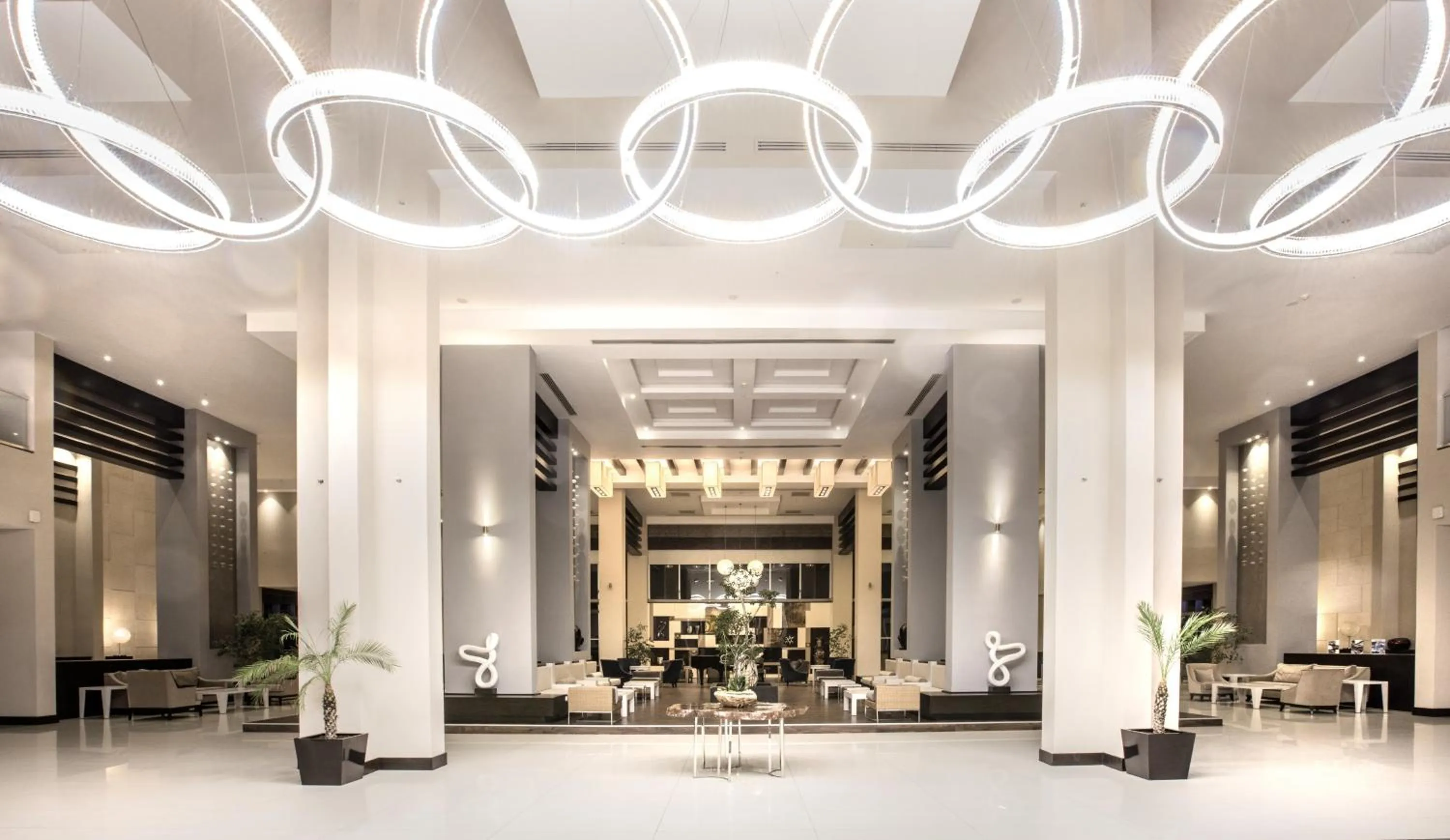 Lobby or reception in Aria Claros Beach & Spa Resort – All Inclusive 24H