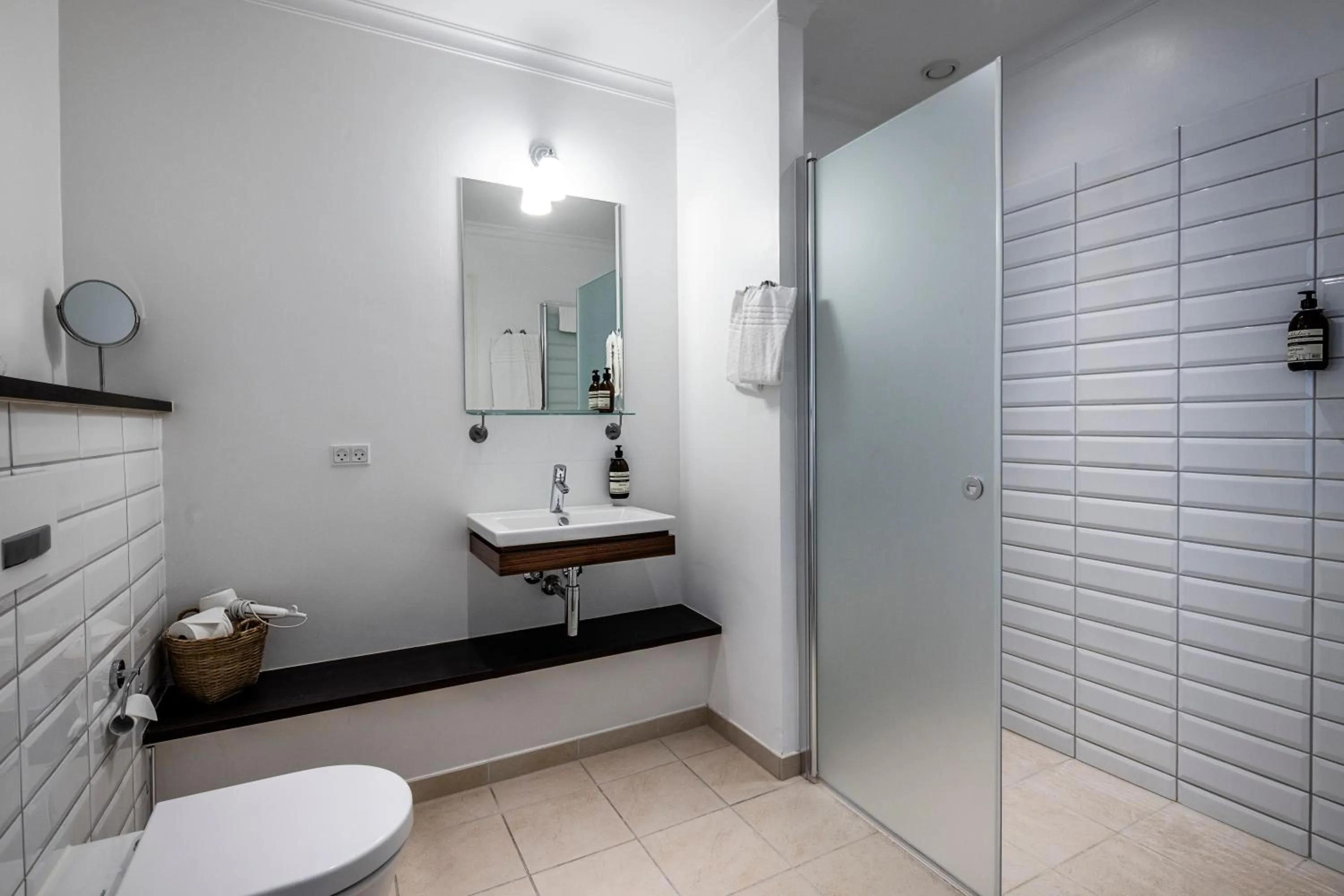 Shower in Stella Maris