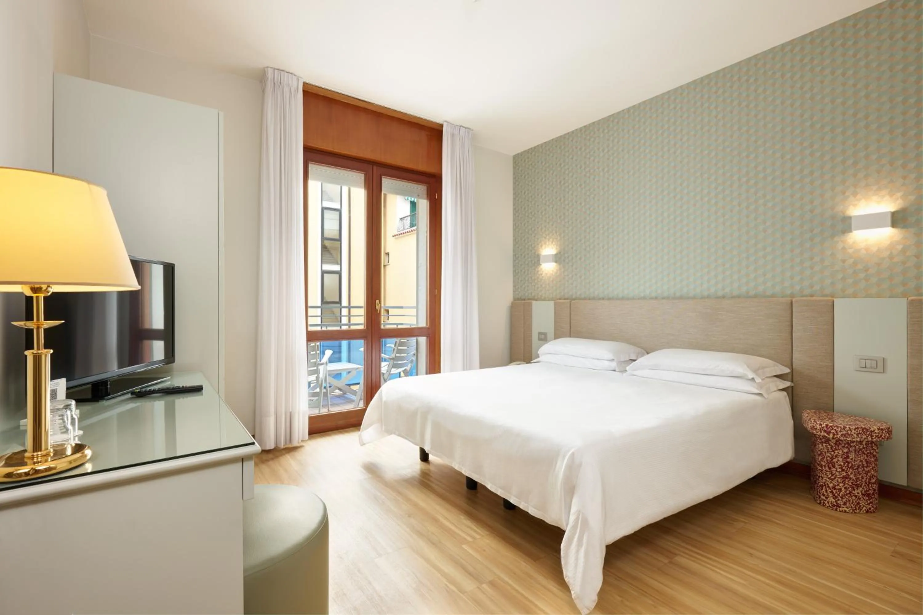 Bed in Hotel Croce Di Malta